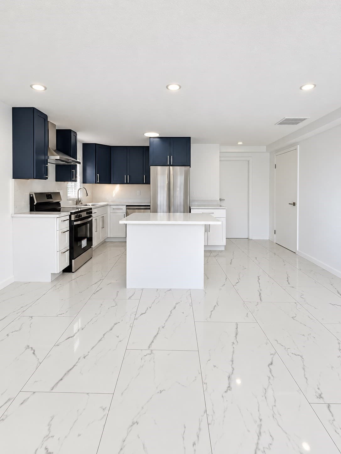 Condominium at 90 Washington Park Drive # 1, Andover MA 01810, photo 3 of 14