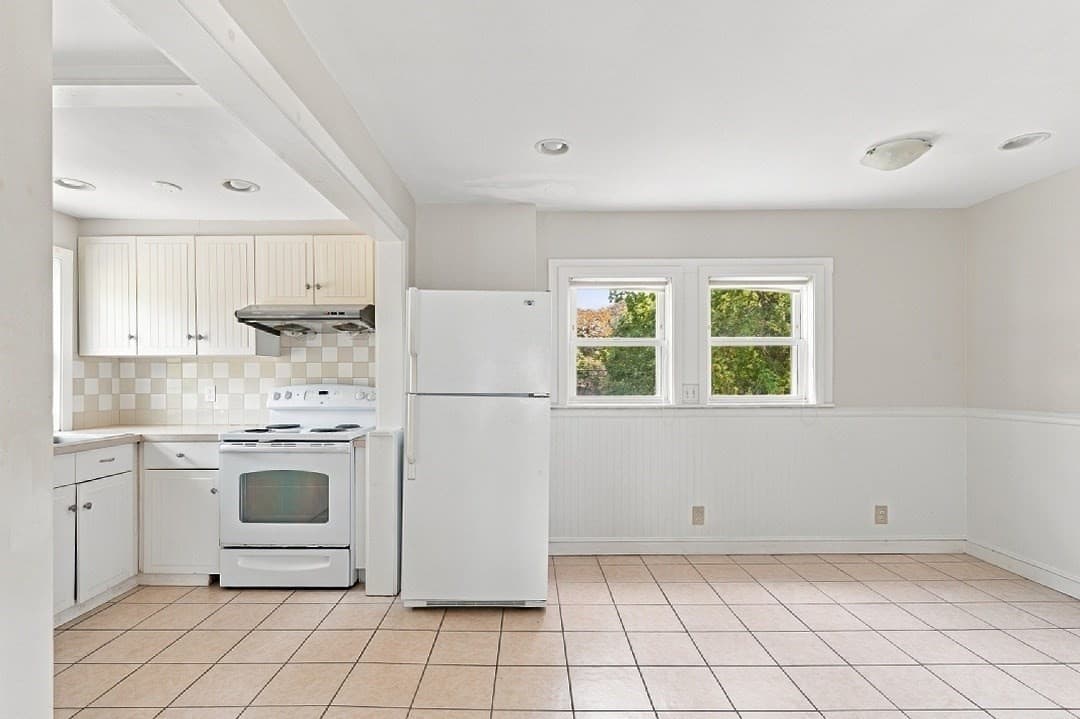 Single Family Residence at 269 Pond Street, Braintree MA 02184, photo 19 of 42