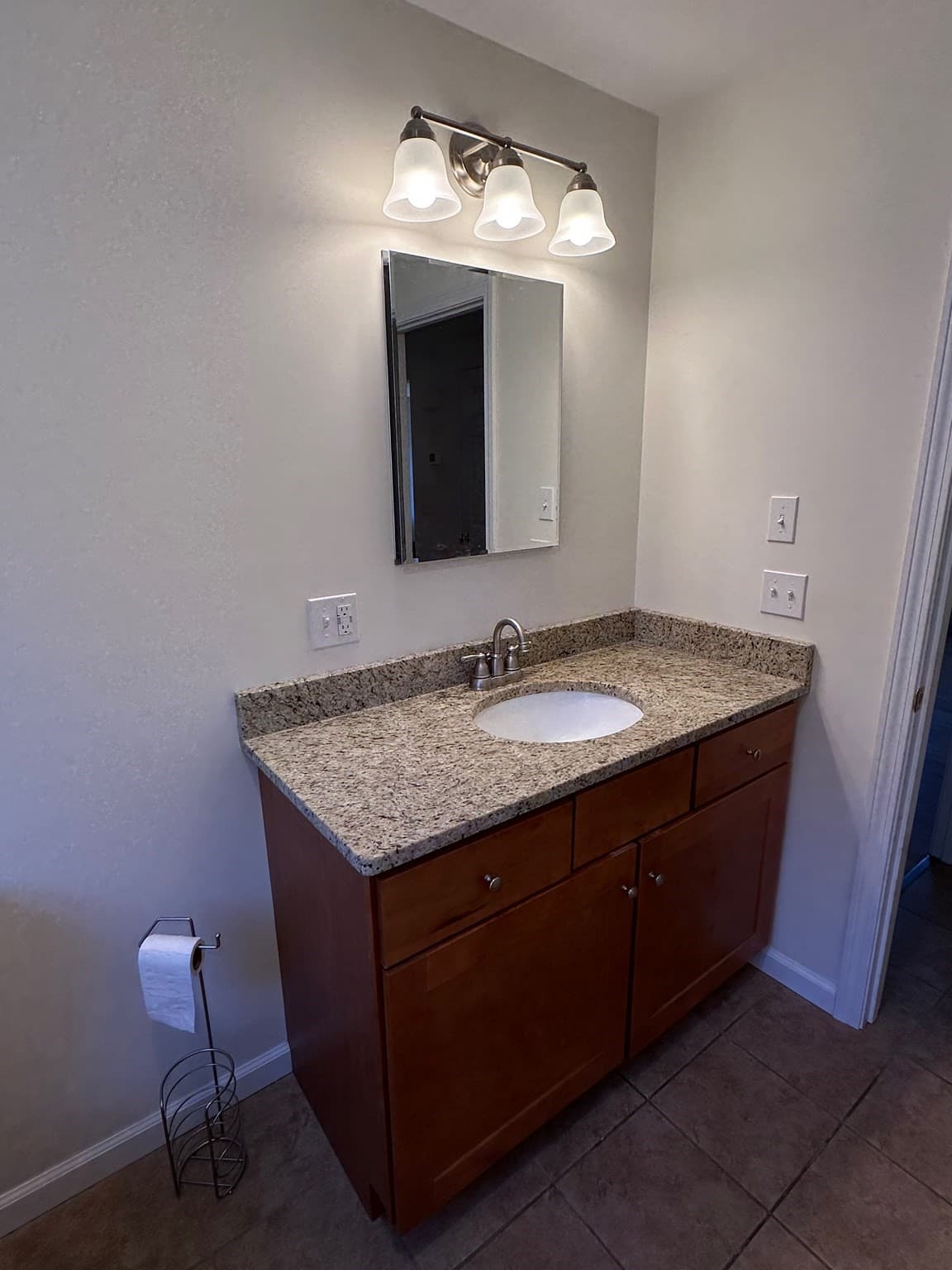 Single Family Residence at 43 Billings Rd, Fitchburg MA 01420, photo 15 of 35
