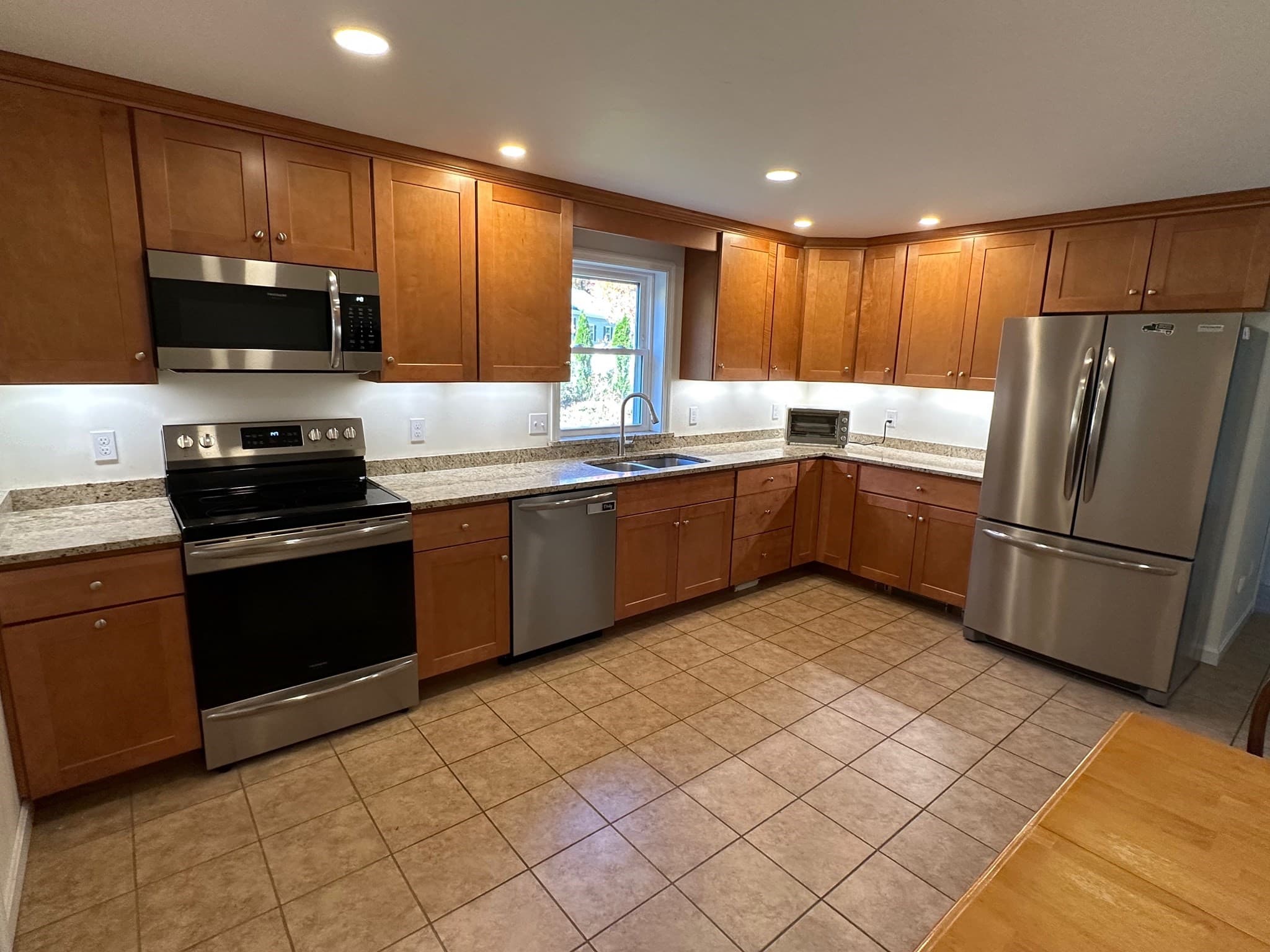 Single Family Residence at 43 Billings Rd, Fitchburg MA 01420, photo 4 of 35