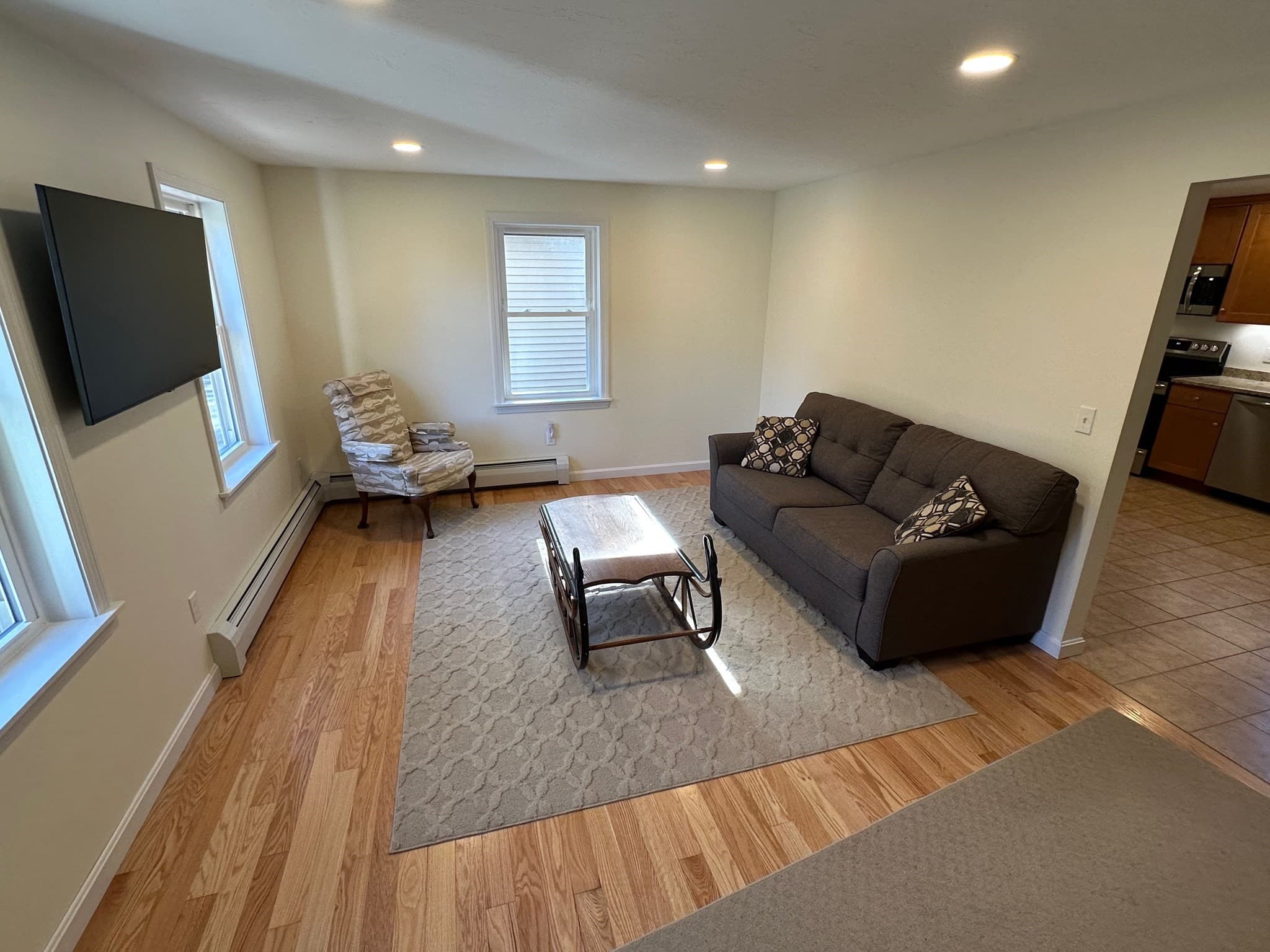 Single Family Residence at 43 Billings Rd, Fitchburg MA 01420, photo 8 of 35