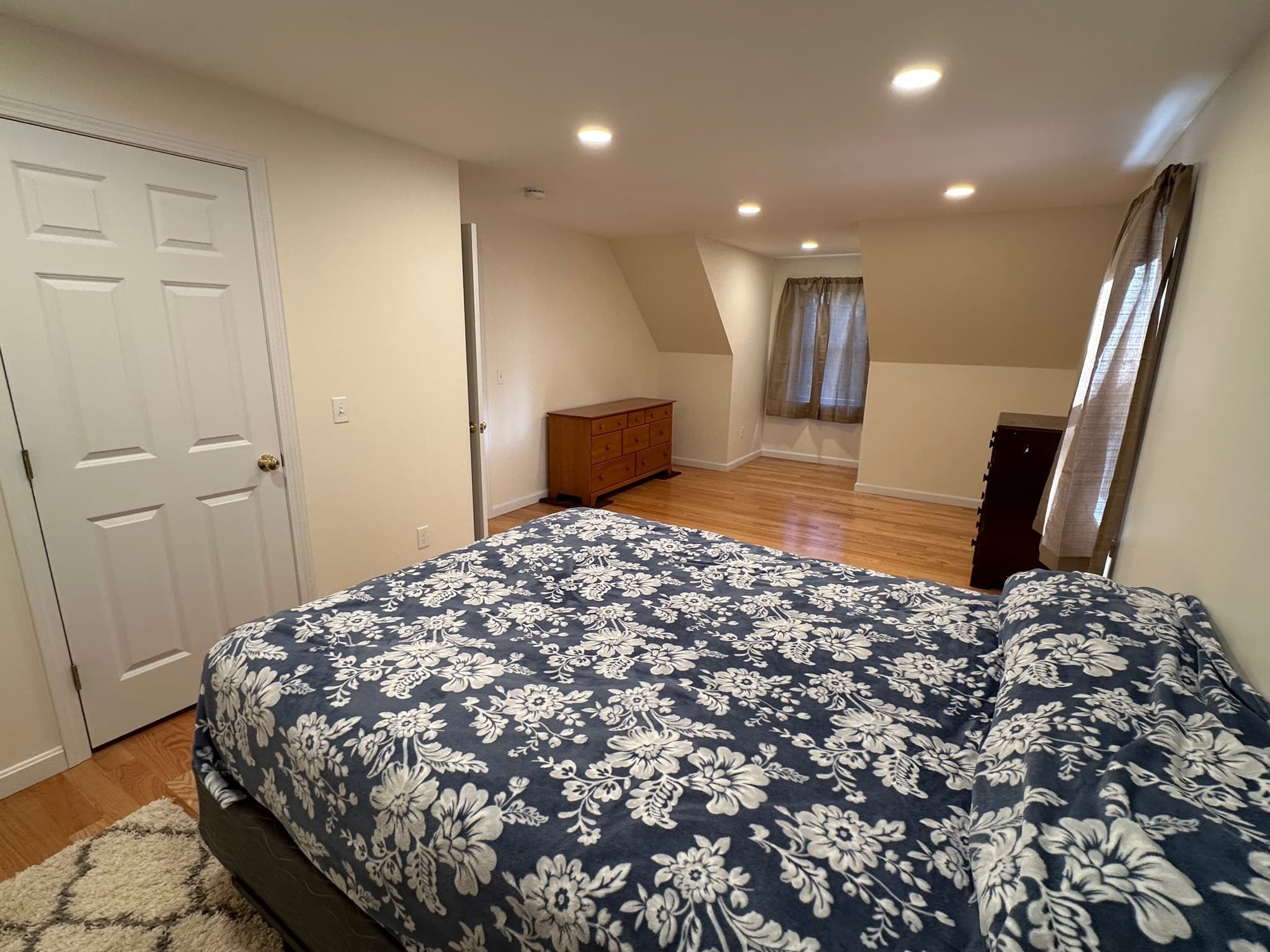 Single Family Residence at 43 Billings Rd, Fitchburg MA 01420, photo 21 of 35