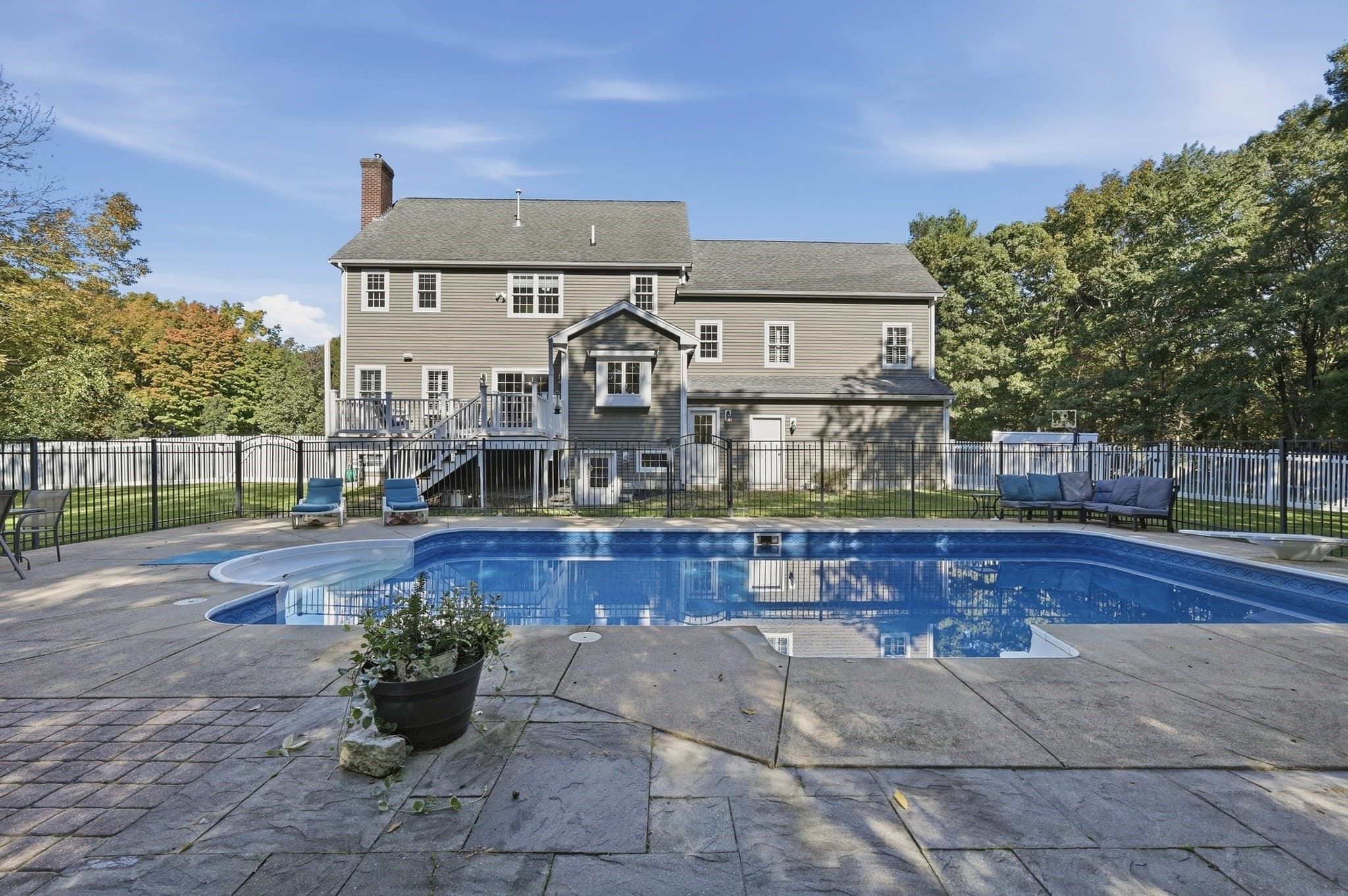 Single Family Residence at 23 Brook St, Raynham MA 02767, photo 3 of 42