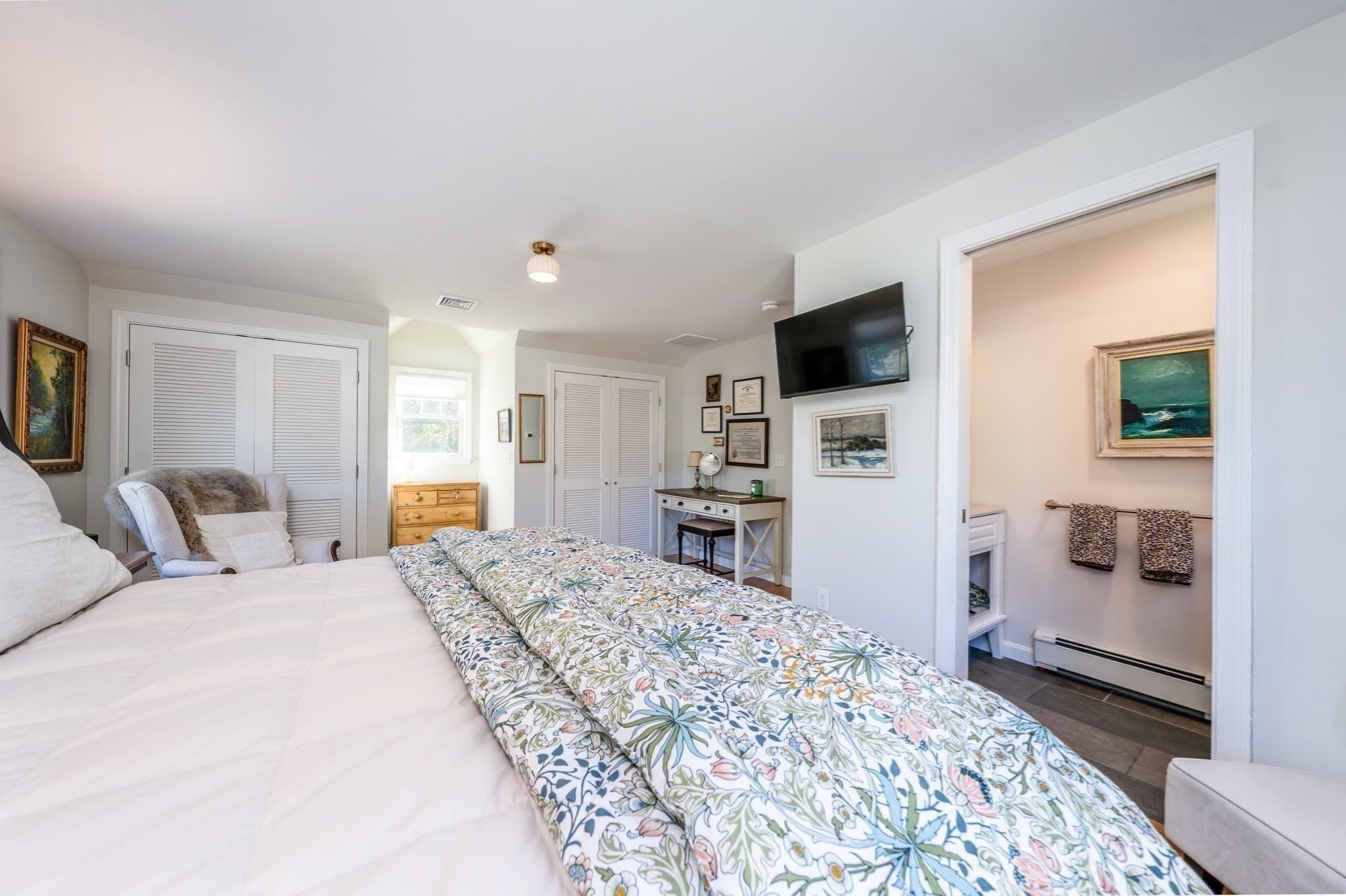 Single Family Residence at 60 Shorewood Dr, Mashpee MA 02649, photo 23 of 39