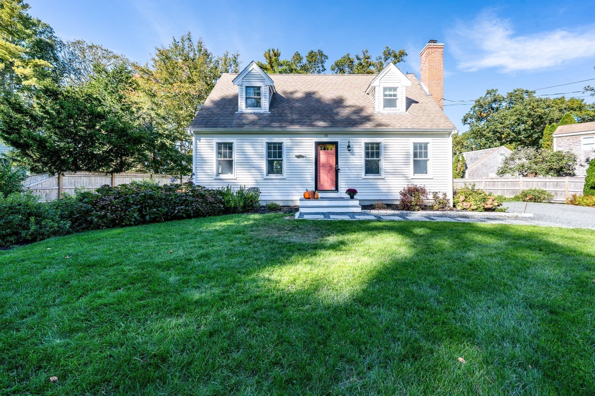 Single Family Residence at 60 Shorewood Dr, Mashpee MA 02649, photo 3 of 39