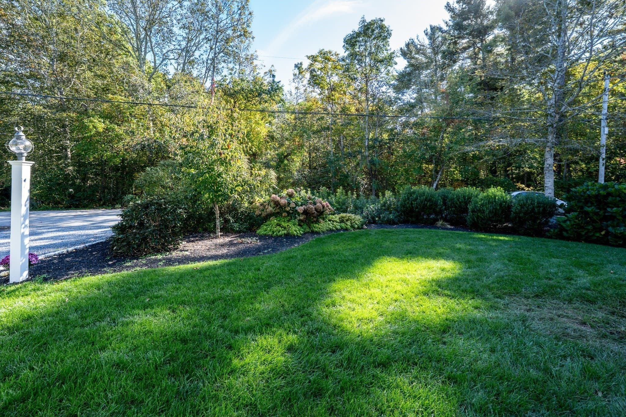 Single Family Residence at 60 Shorewood Dr, Mashpee MA 02649, photo 4 of 39