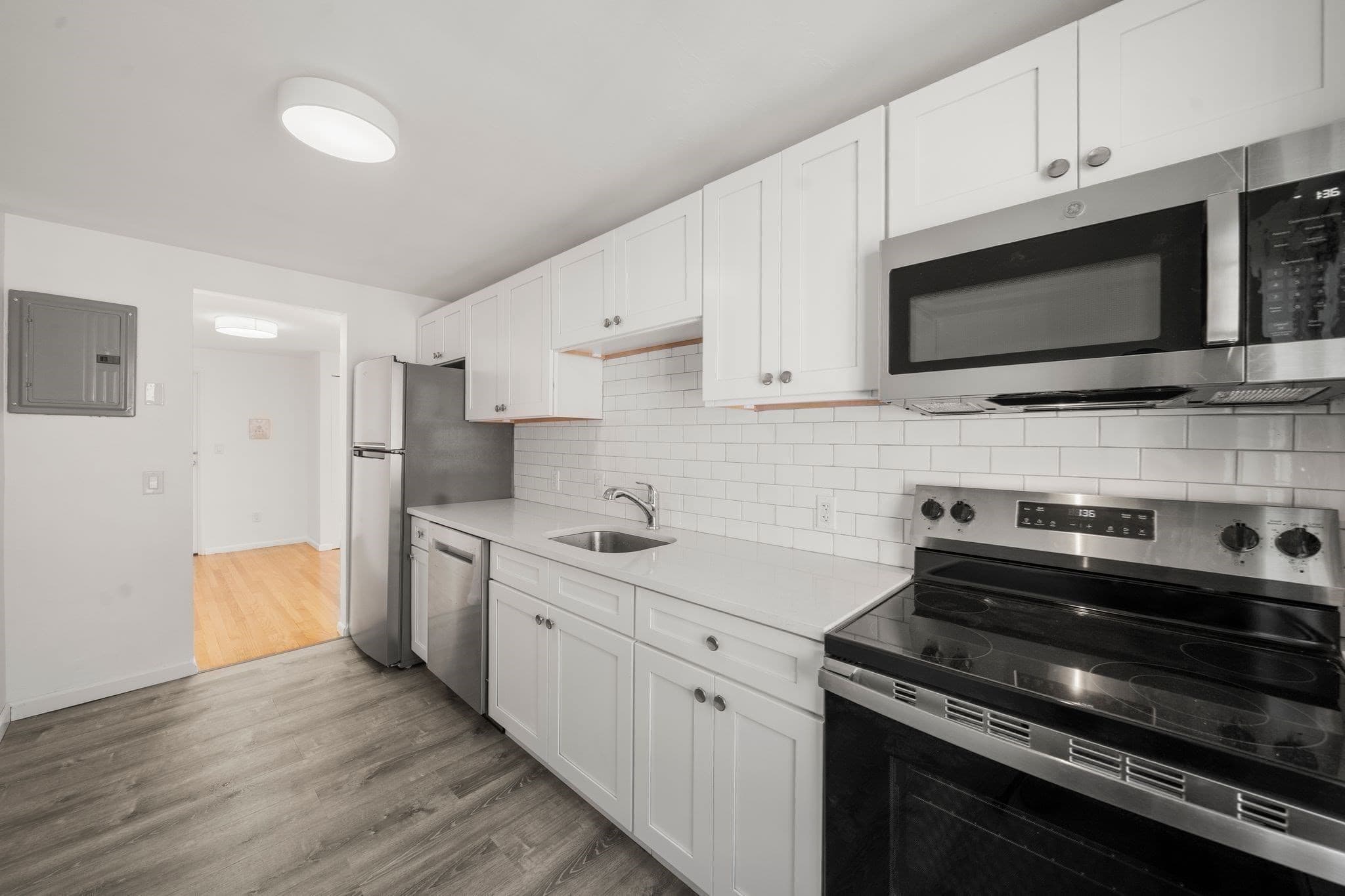 Condominium at 11 Colonial Village Dr # 8, Arlington MA 02474, photo 13 of 25