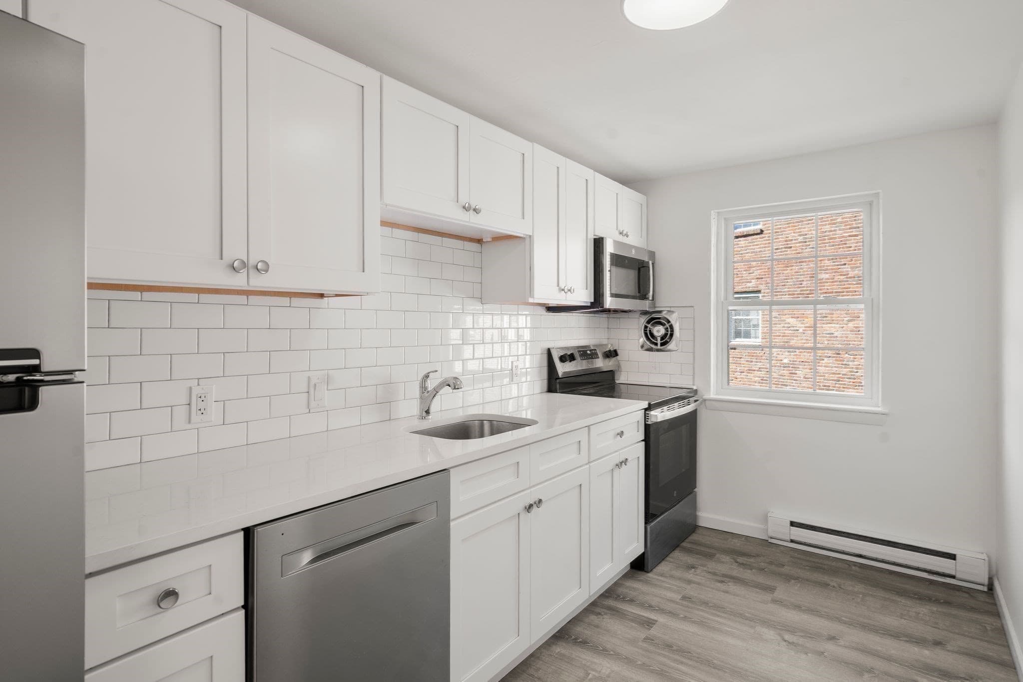 Condominium at 11 Colonial Village Dr # 8, Arlington MA 02474, photo 12 of 25