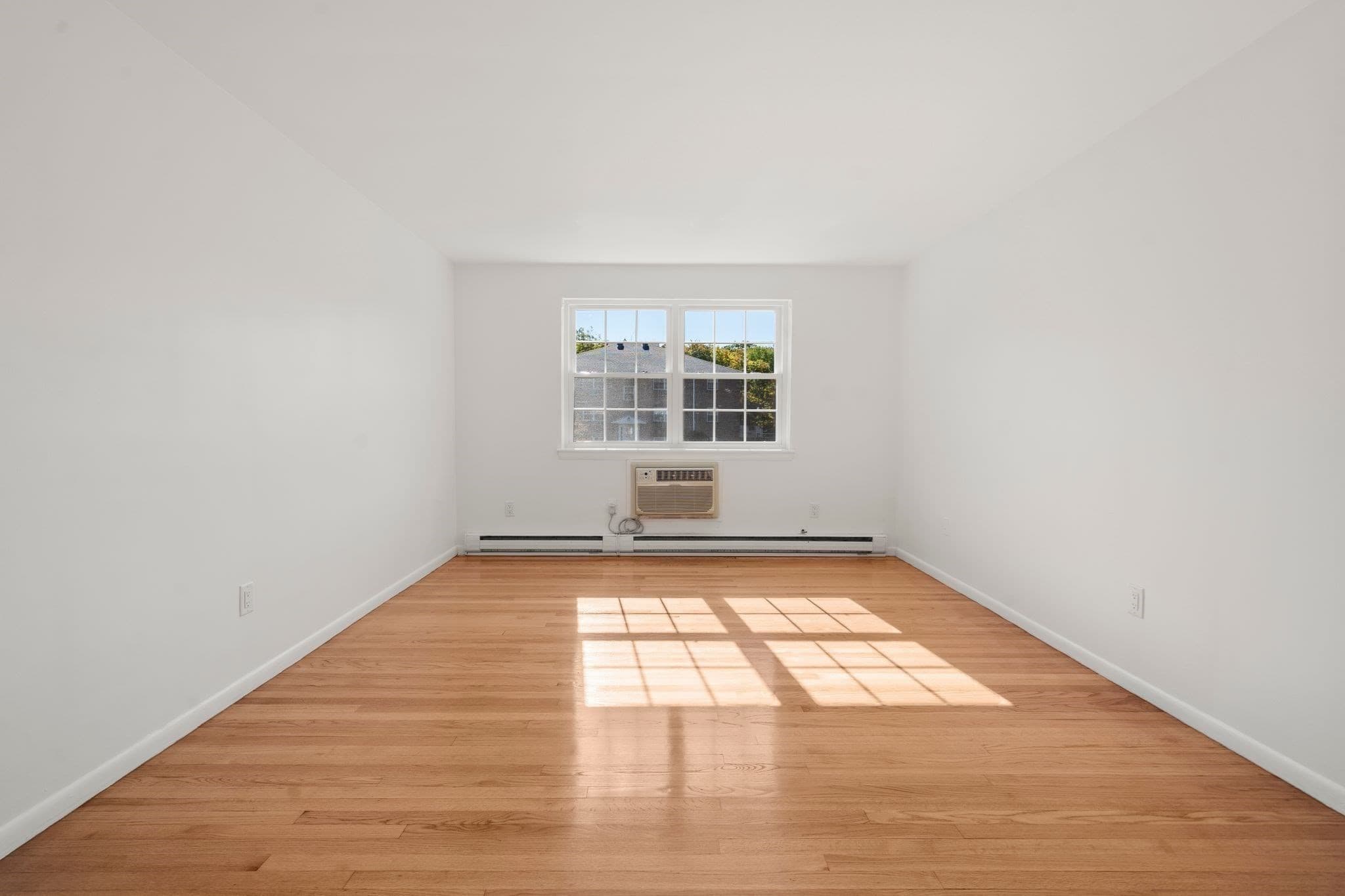 Condominium at 11 Colonial Village Dr # 8, Arlington MA 02474, photo 3 of 25