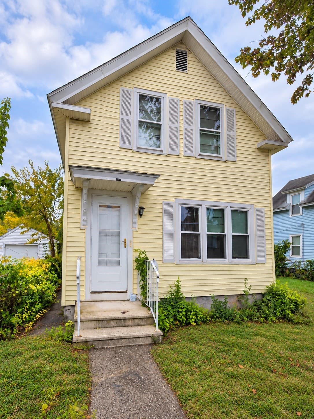 21 Greenwood St, Worcester MA 01607
