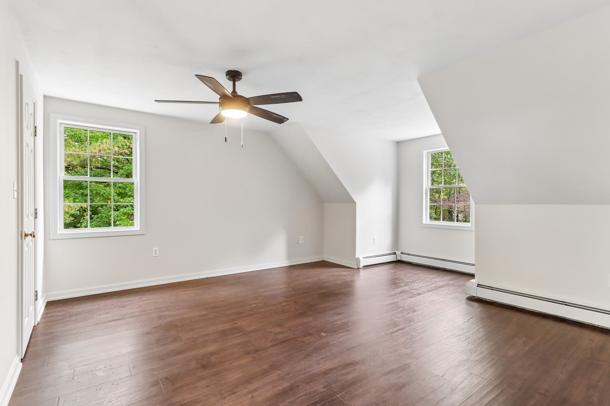Single Family Residence at 34 Cork Cir, Millville MA 01529, photo 16 of 36