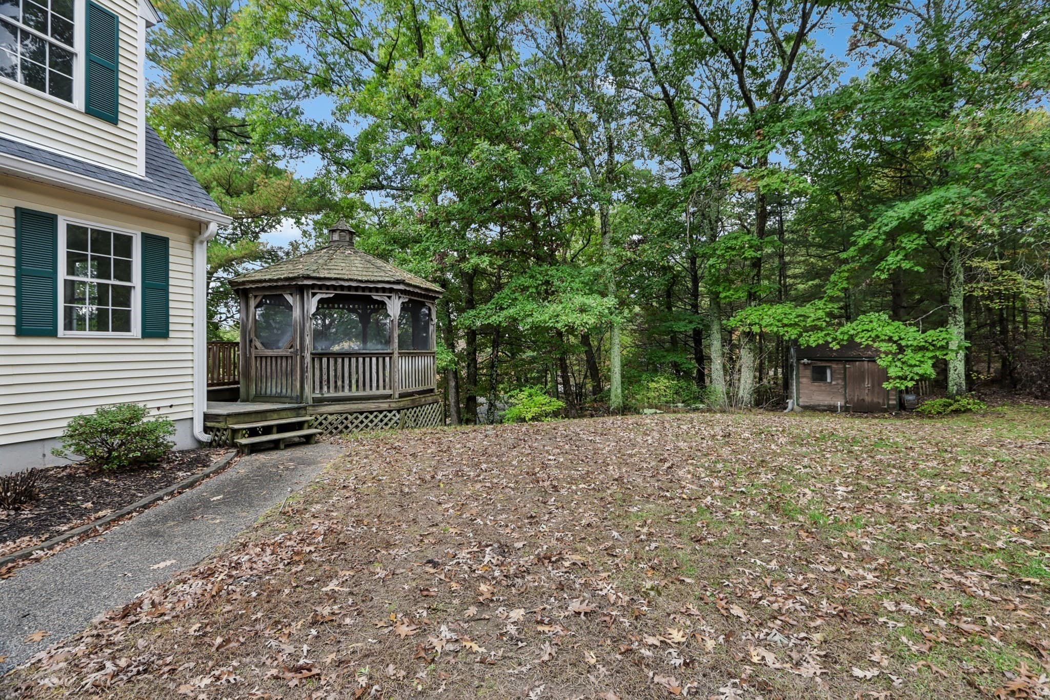 Single Family Residence at 34 Cork Cir, Millville MA 01529, photo 33 of 36