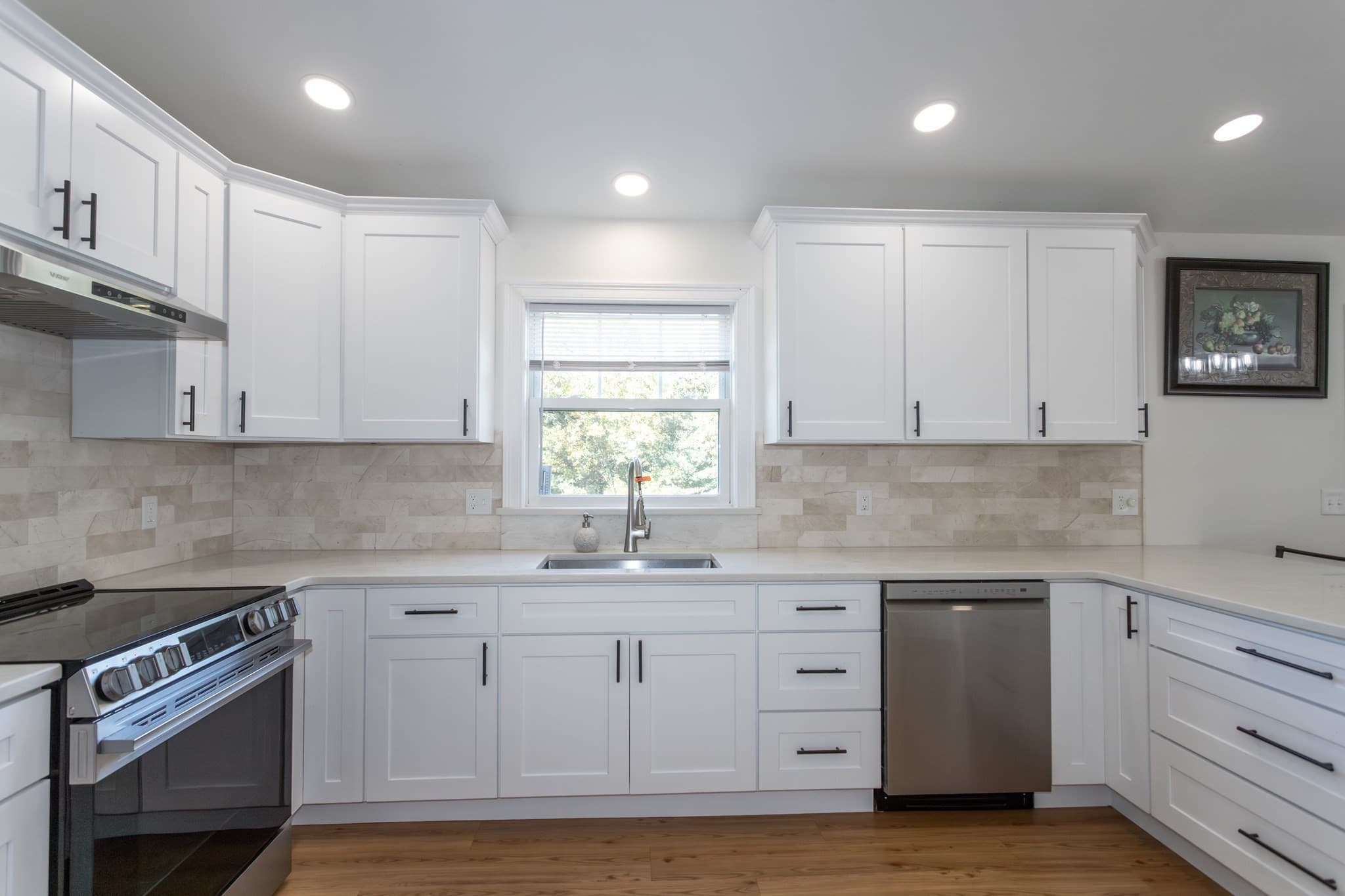 Single Family Residence at 18 Granaudo Cir, Southwick MA 01077, photo 5 of 42