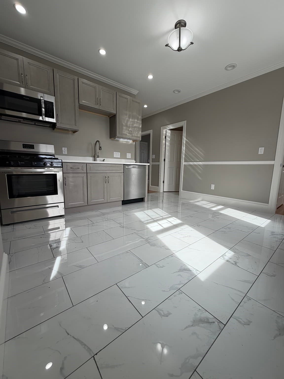 Apartment at 4 Stockton St # 3, Boston MA 02124, photo 7 of 12
