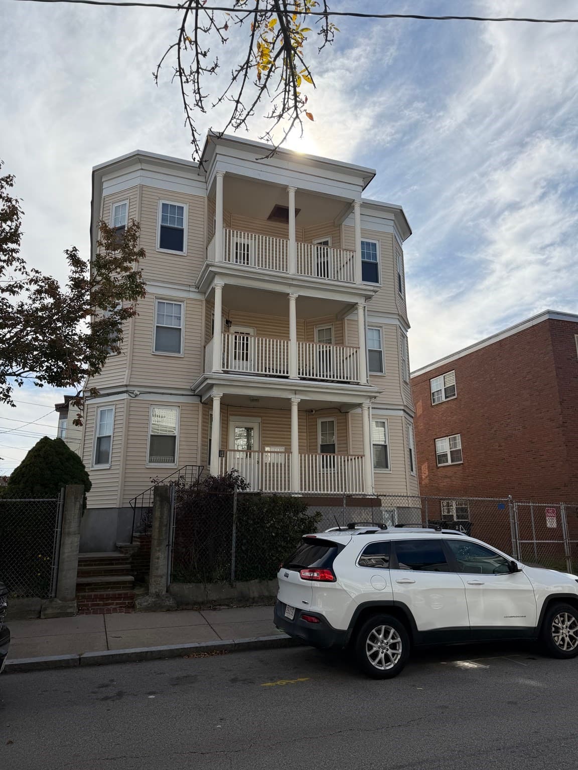 4 Stockton St # 3, Boston MA 02124