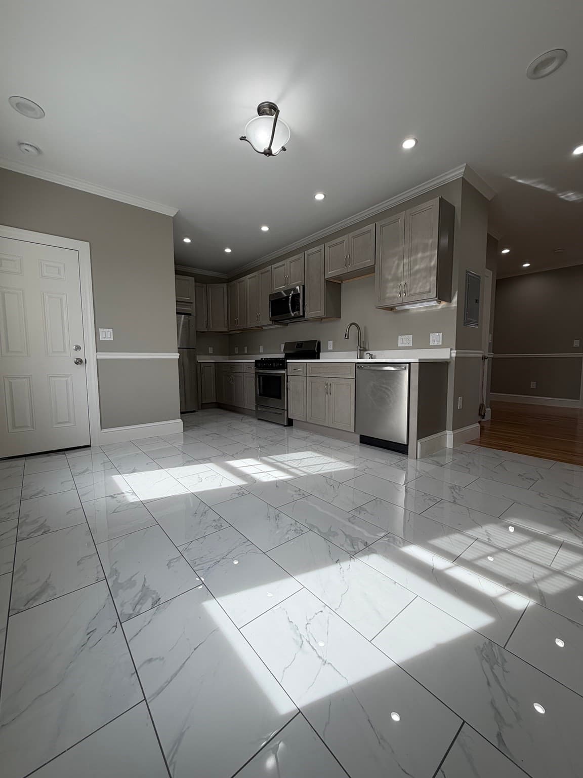 Apartment at 4 Stockton St # 3, Boston MA 02124, photo 8 of 12