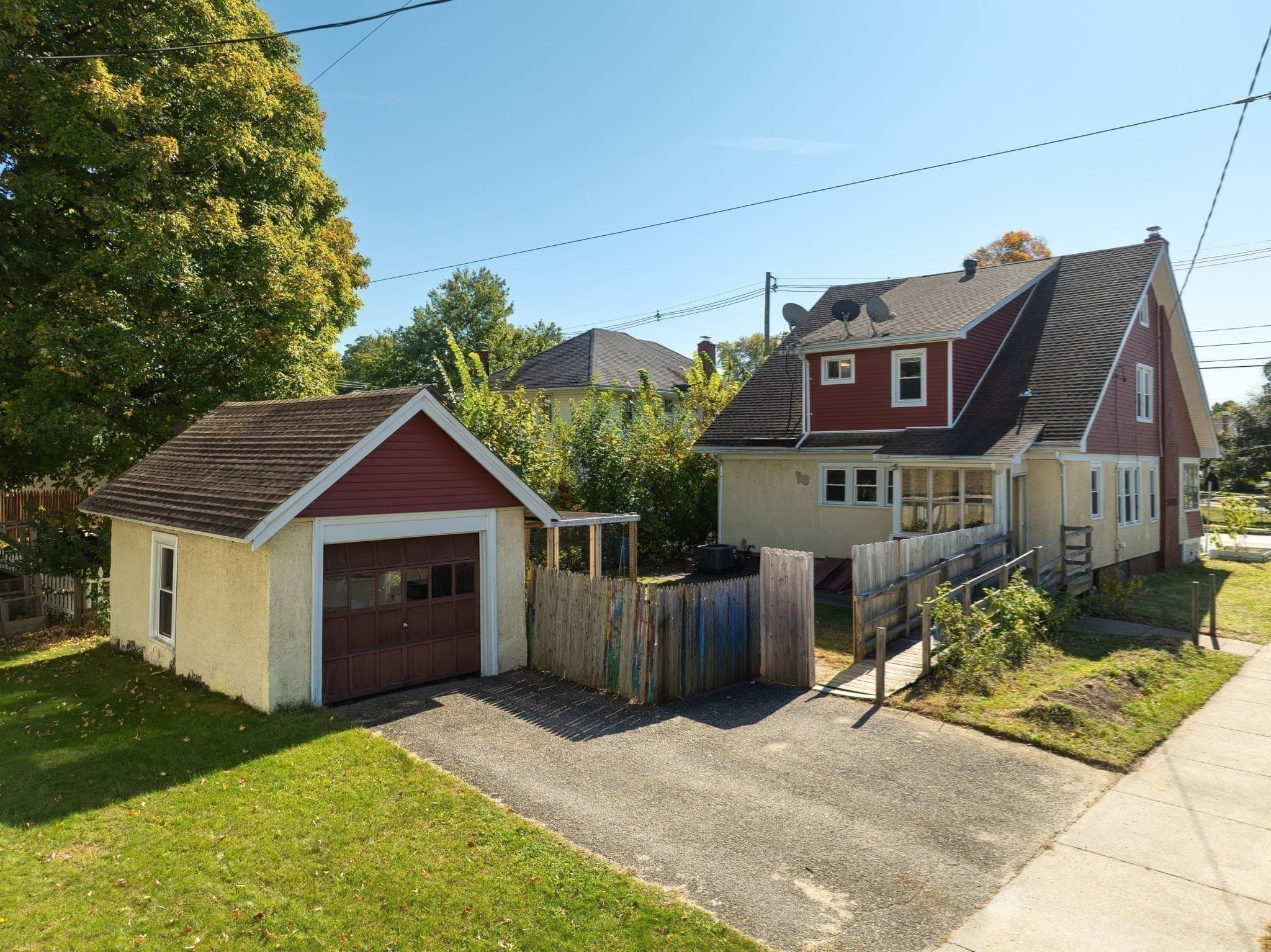 Single Family Residence at 775 White St, Springfield MA 01108, photo 36 of 40