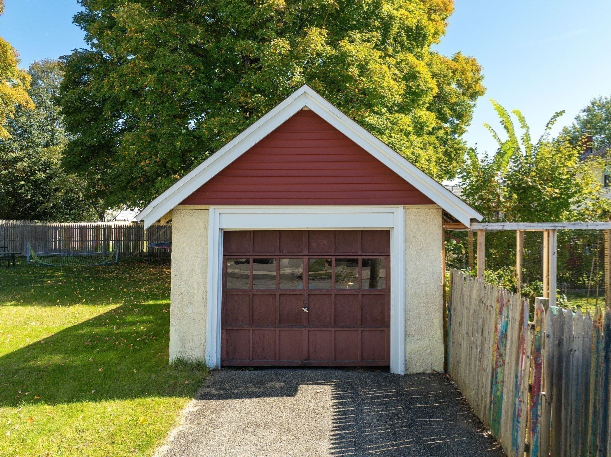 Single Family Residence at 775 White St, Springfield MA 01108, photo 35 of 40