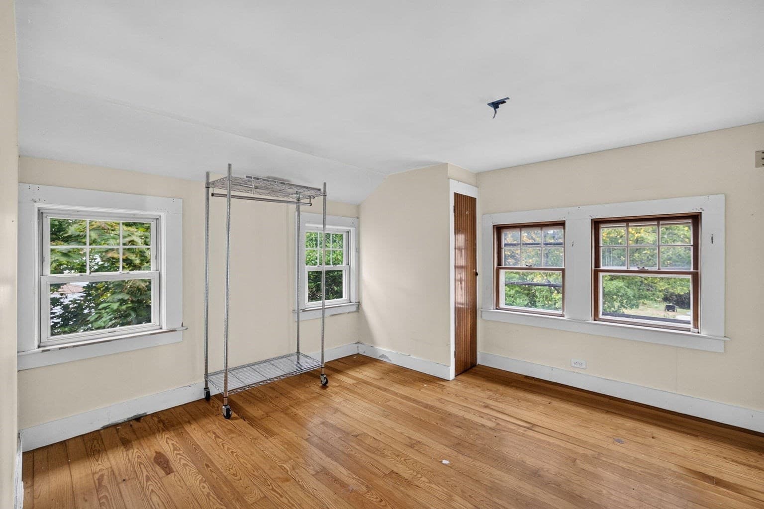 Single Family Residence at 196 Sisson Rd, Harwich MA 02645, photo 10 of 20