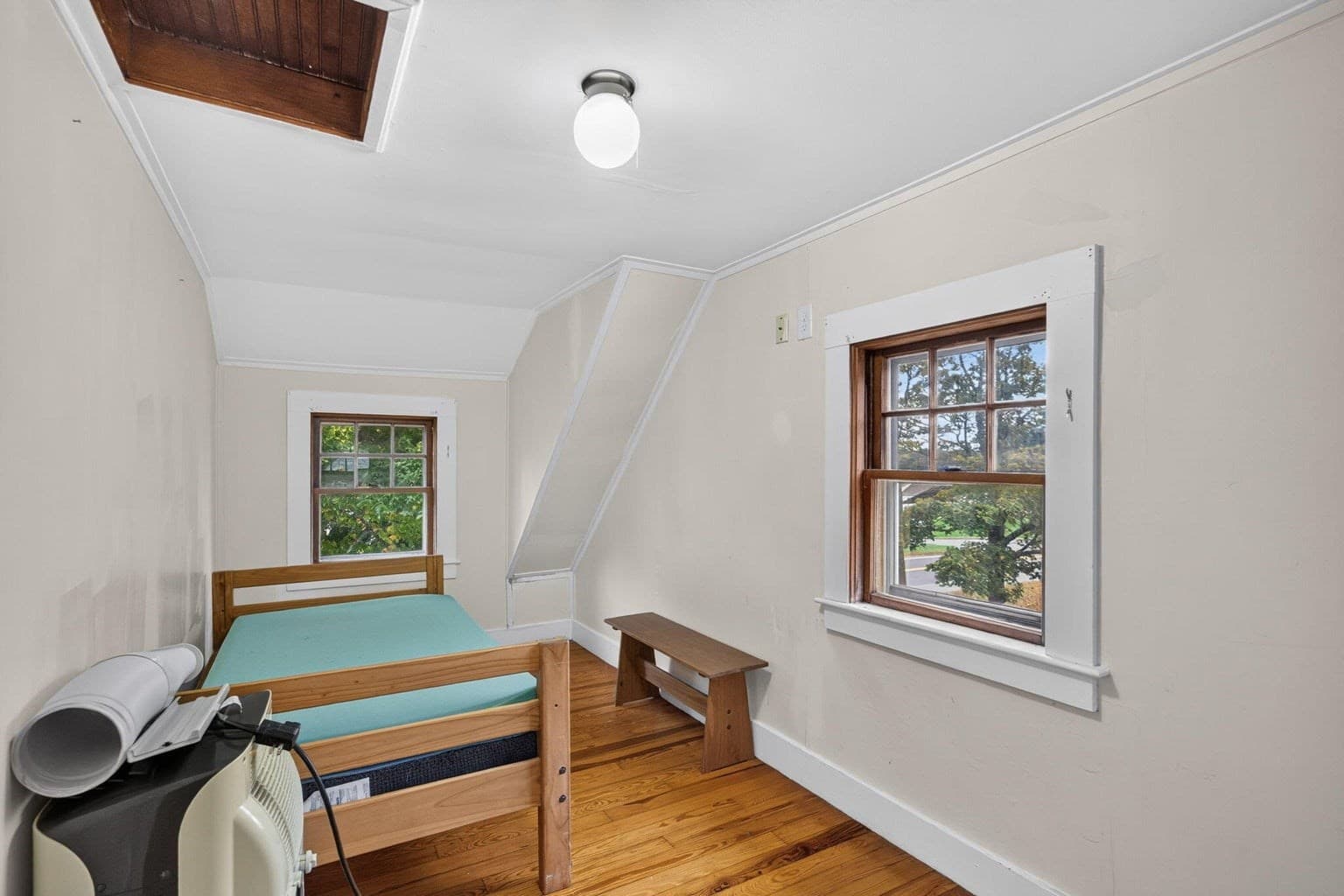 Single Family Residence at 196 Sisson Rd, Harwich MA 02645, photo 14 of 20