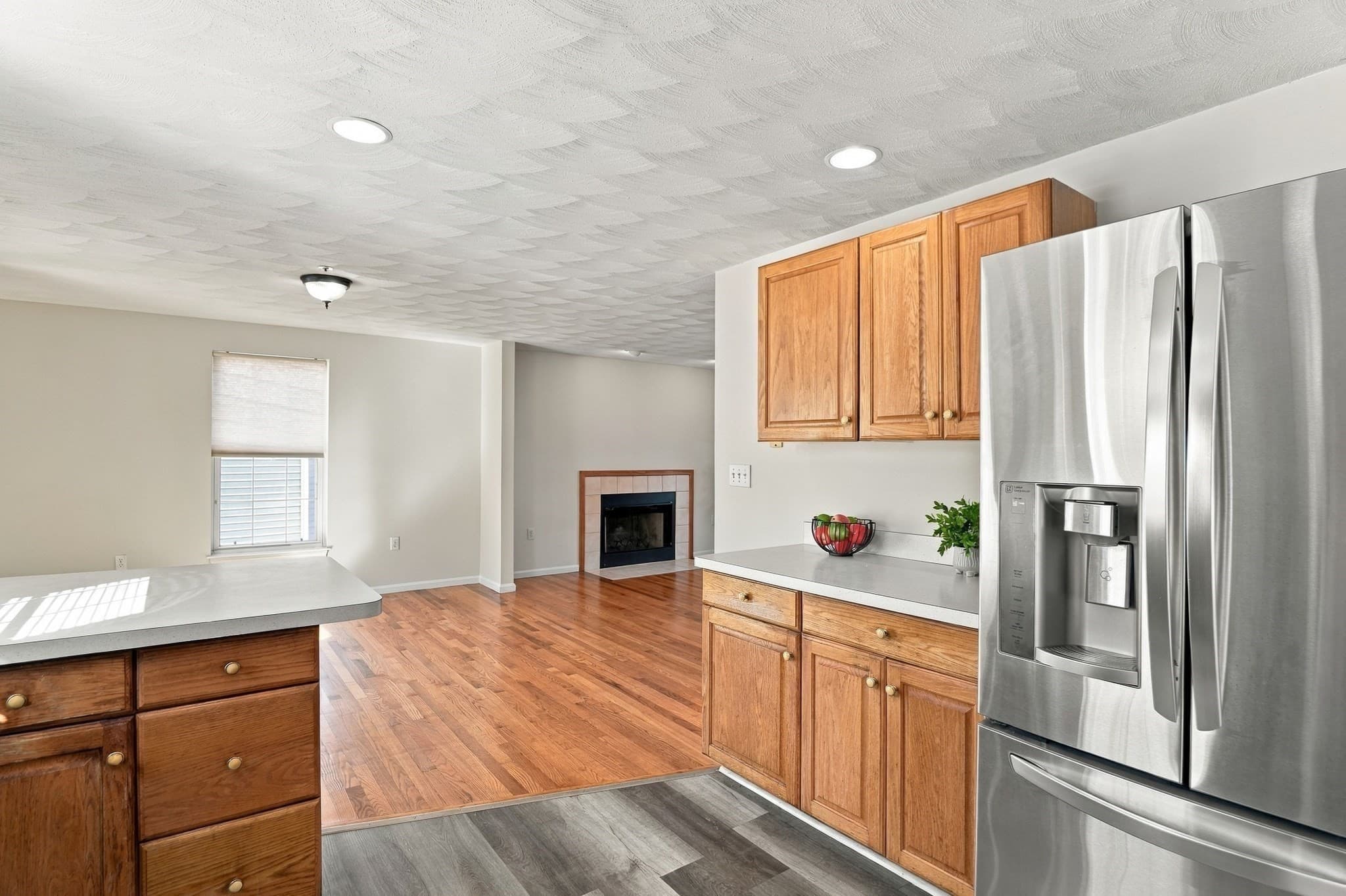 Single Family Residence at 23 Nadine Ln, North Andover MA 01845, photo 13 of 38