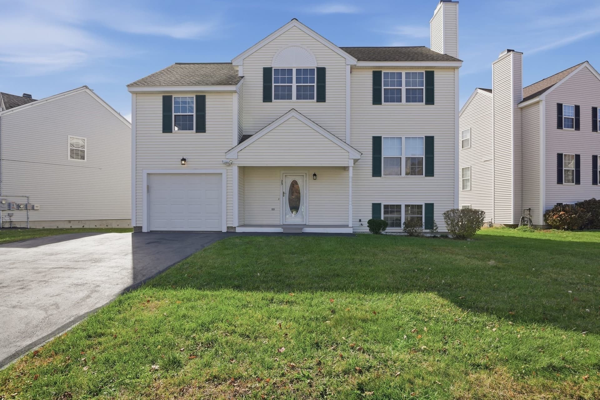 23 Nadine Ln, North Andover MA 01845