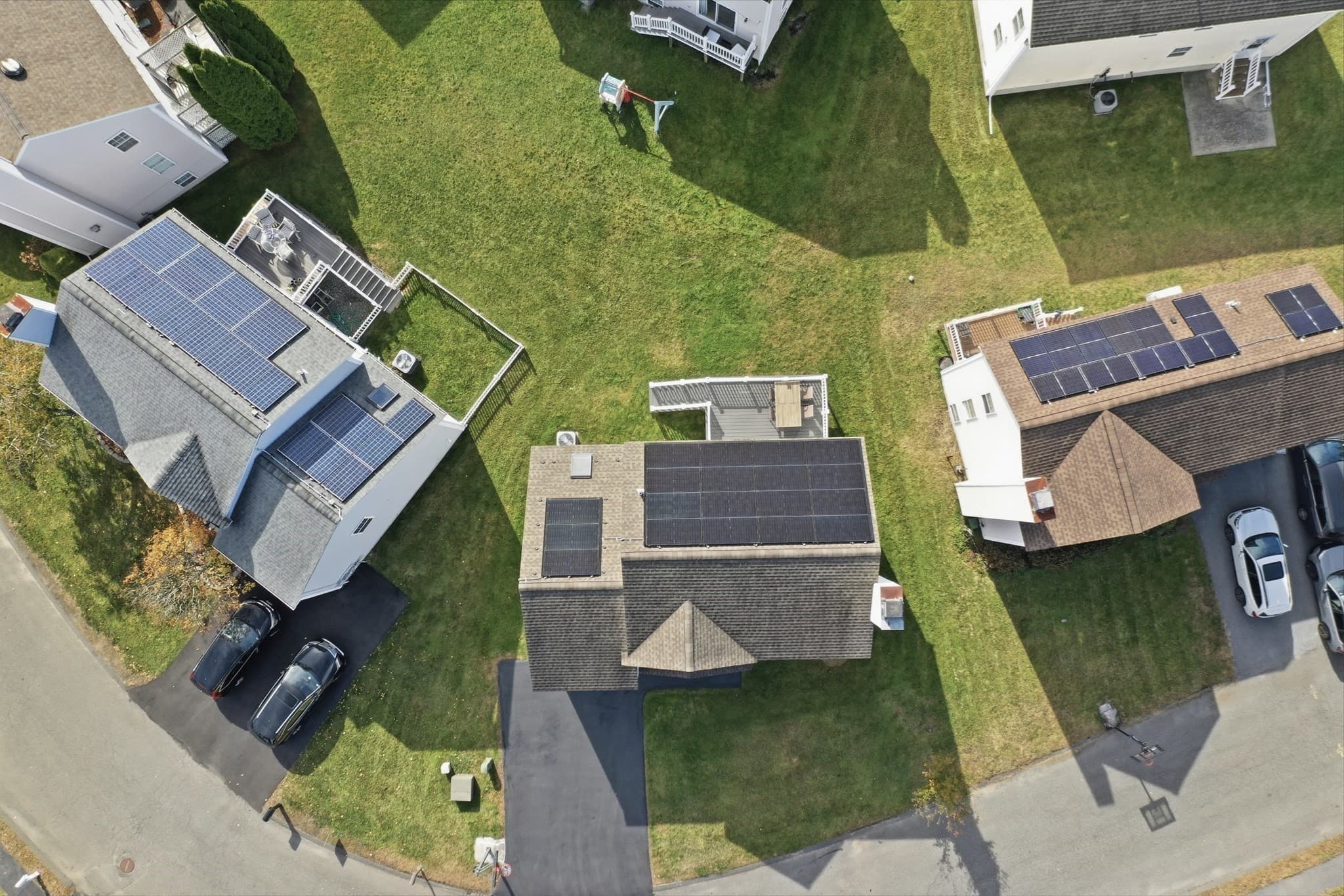 Single Family Residence at 23 Nadine Ln, North Andover MA 01845, photo 37 of 38
