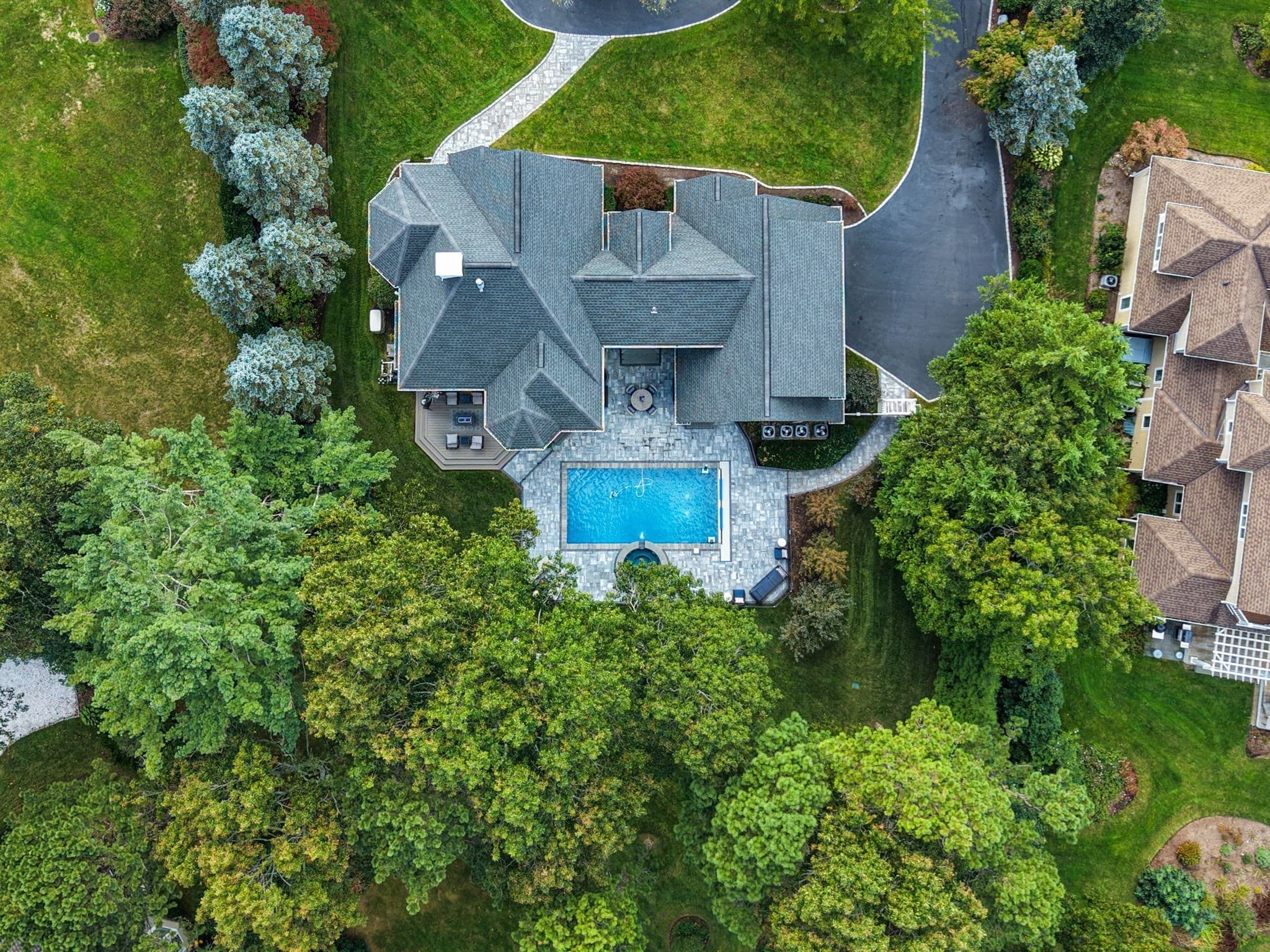 Single Family Residence at 13 N Glen Dr., Mashpee MA 02649, photo 2 of 42