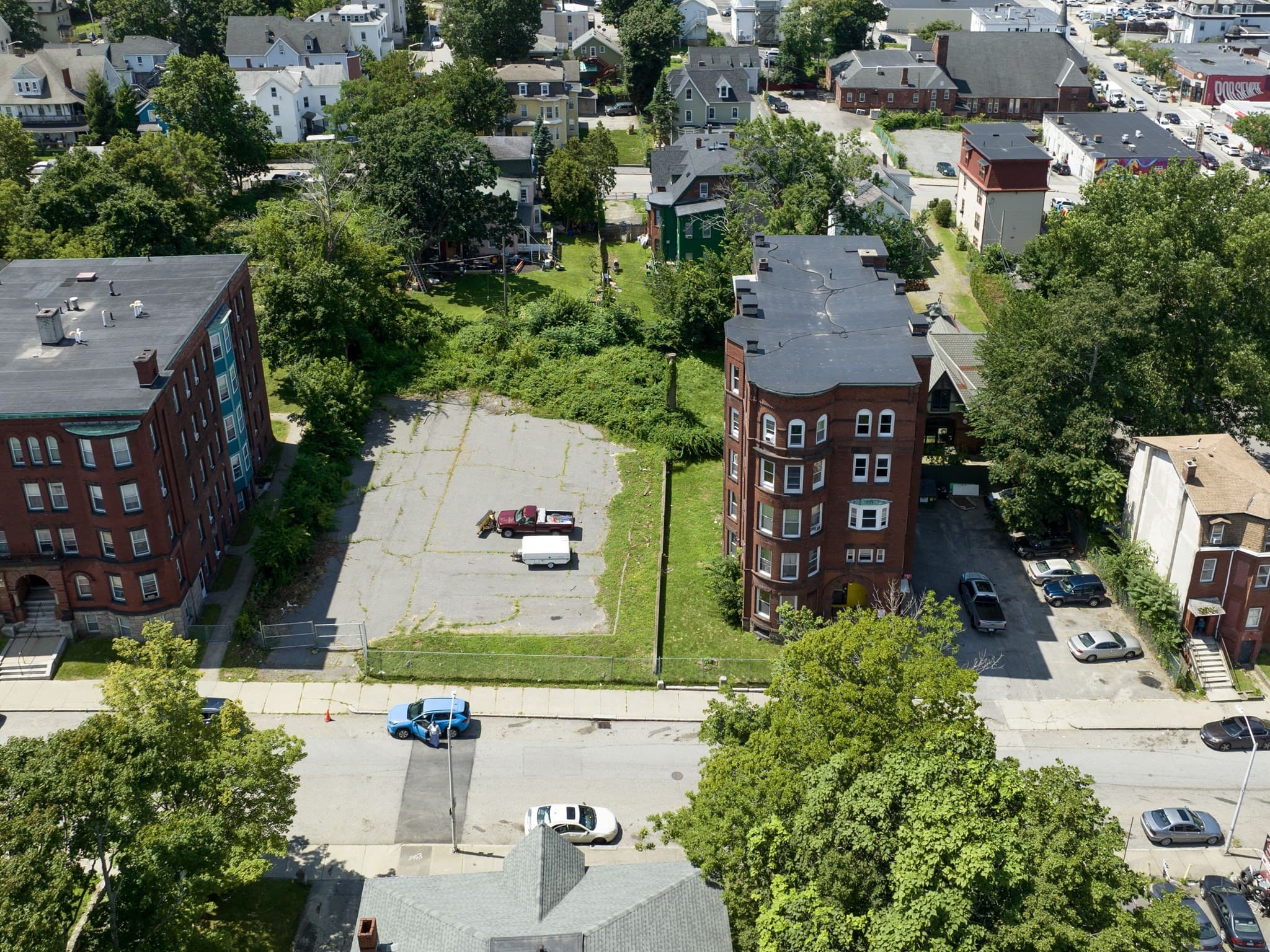 5+ Family - Rooming House at 12 Oread St, Worcester MA 01610, photo 2 of 3