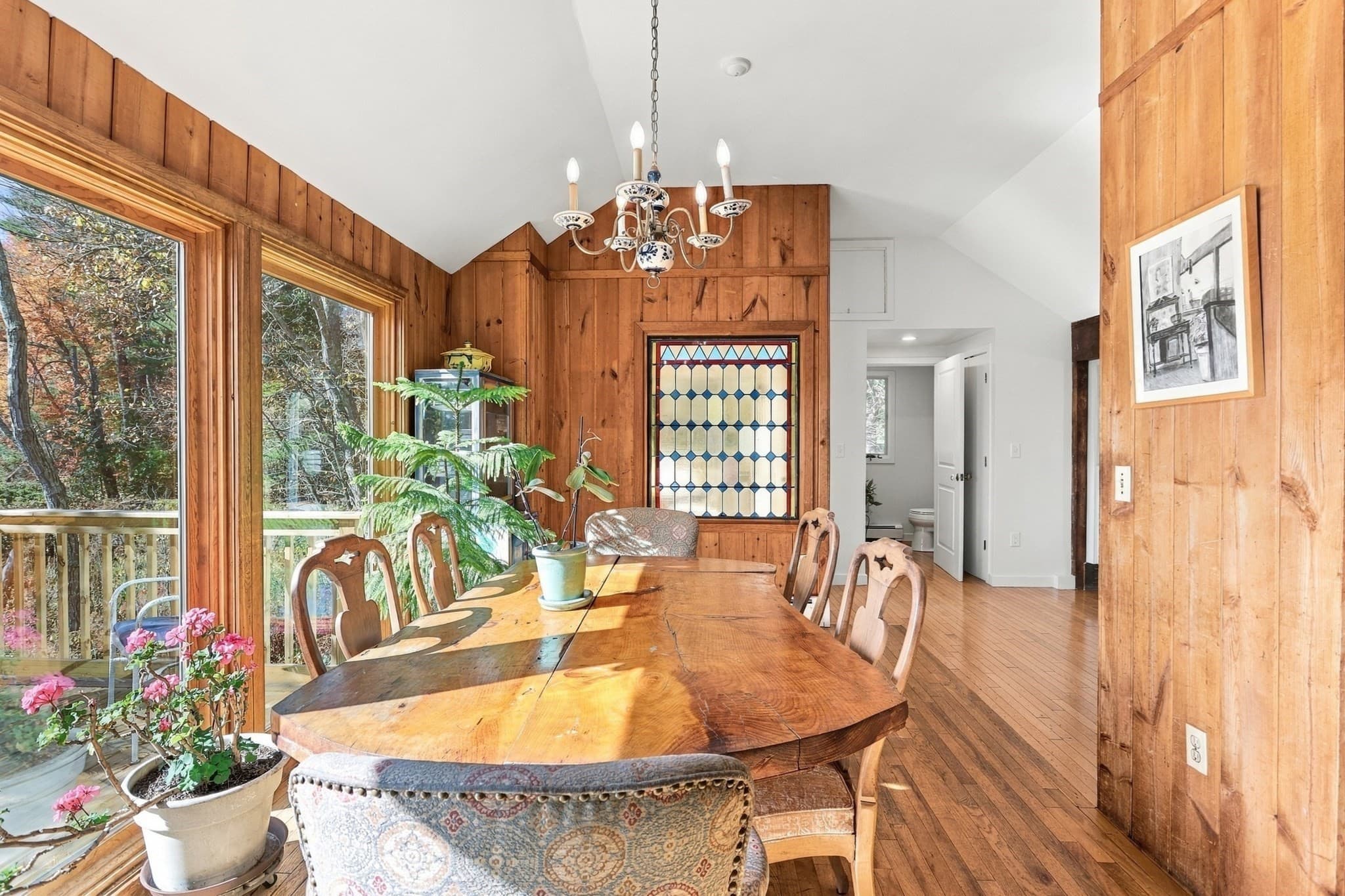 Single Family Residence at 716 Martins Pond Rd, Groton MA 01450, photo 14 of 31