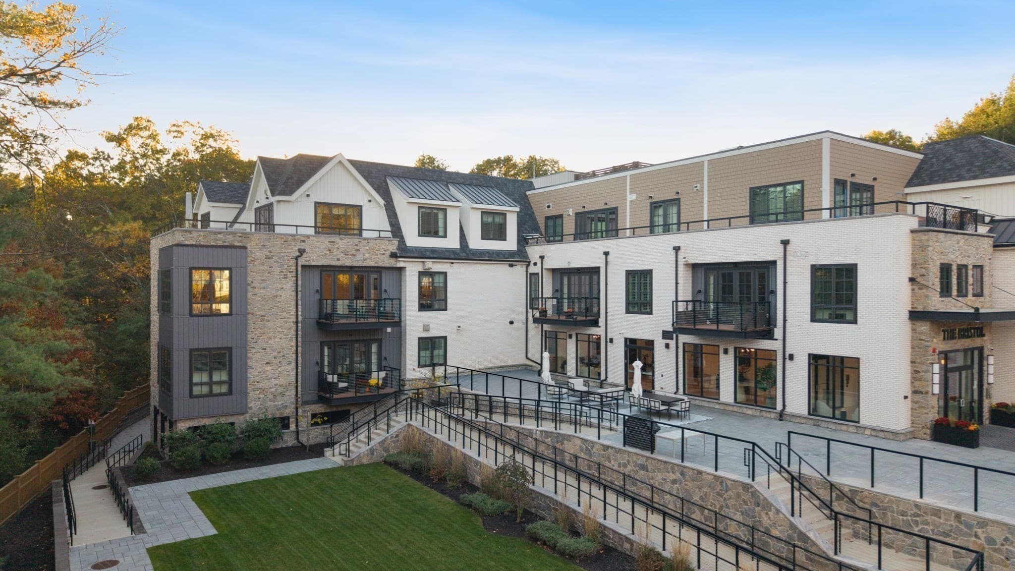 Condominium at 148 Weston Road # 206, Wellesley MA 02482, photo 35 of 37