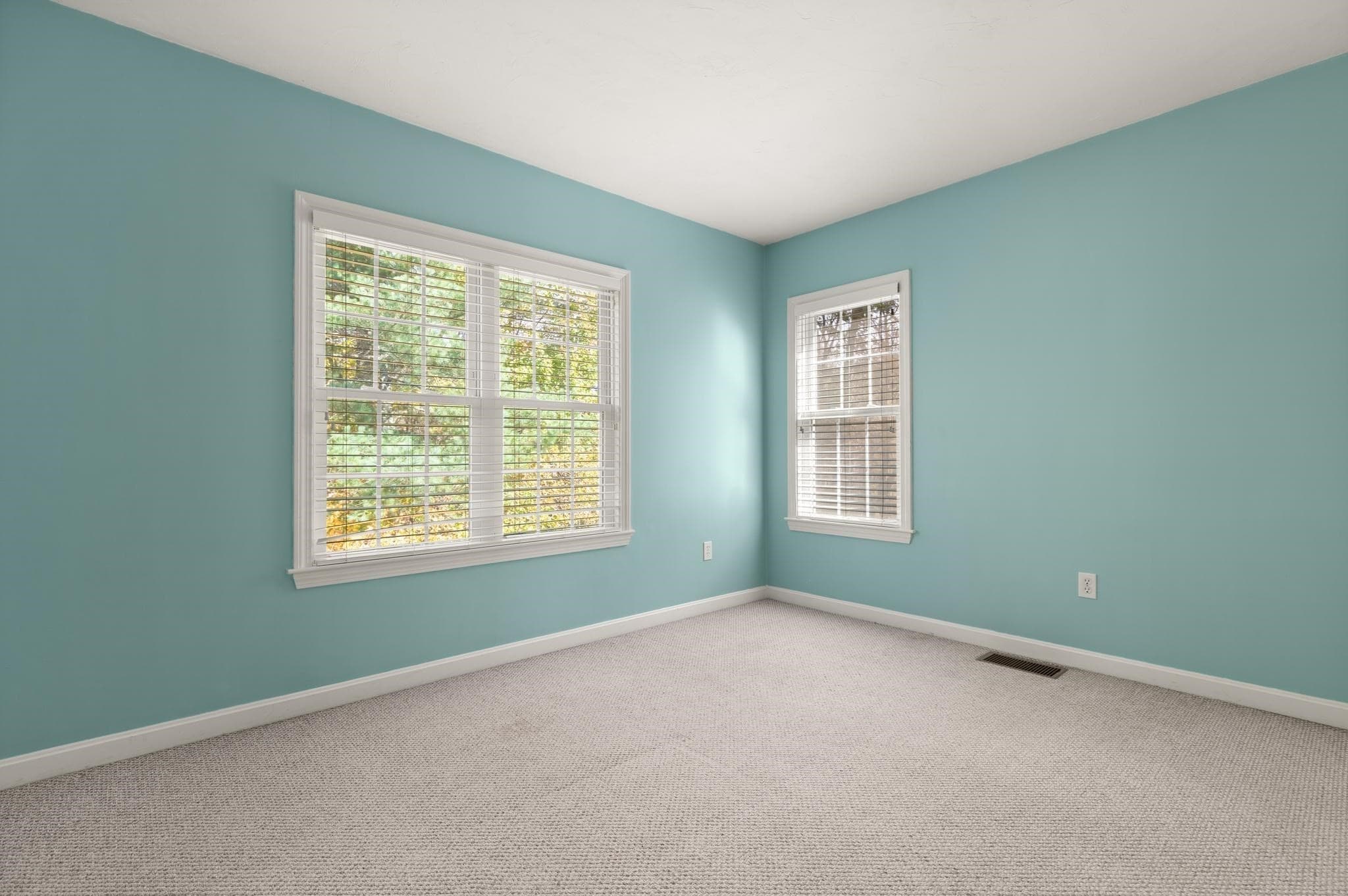 Condominium at 35 Daisy Ln # 35, Raynham MA 02767, photo 28 of 42