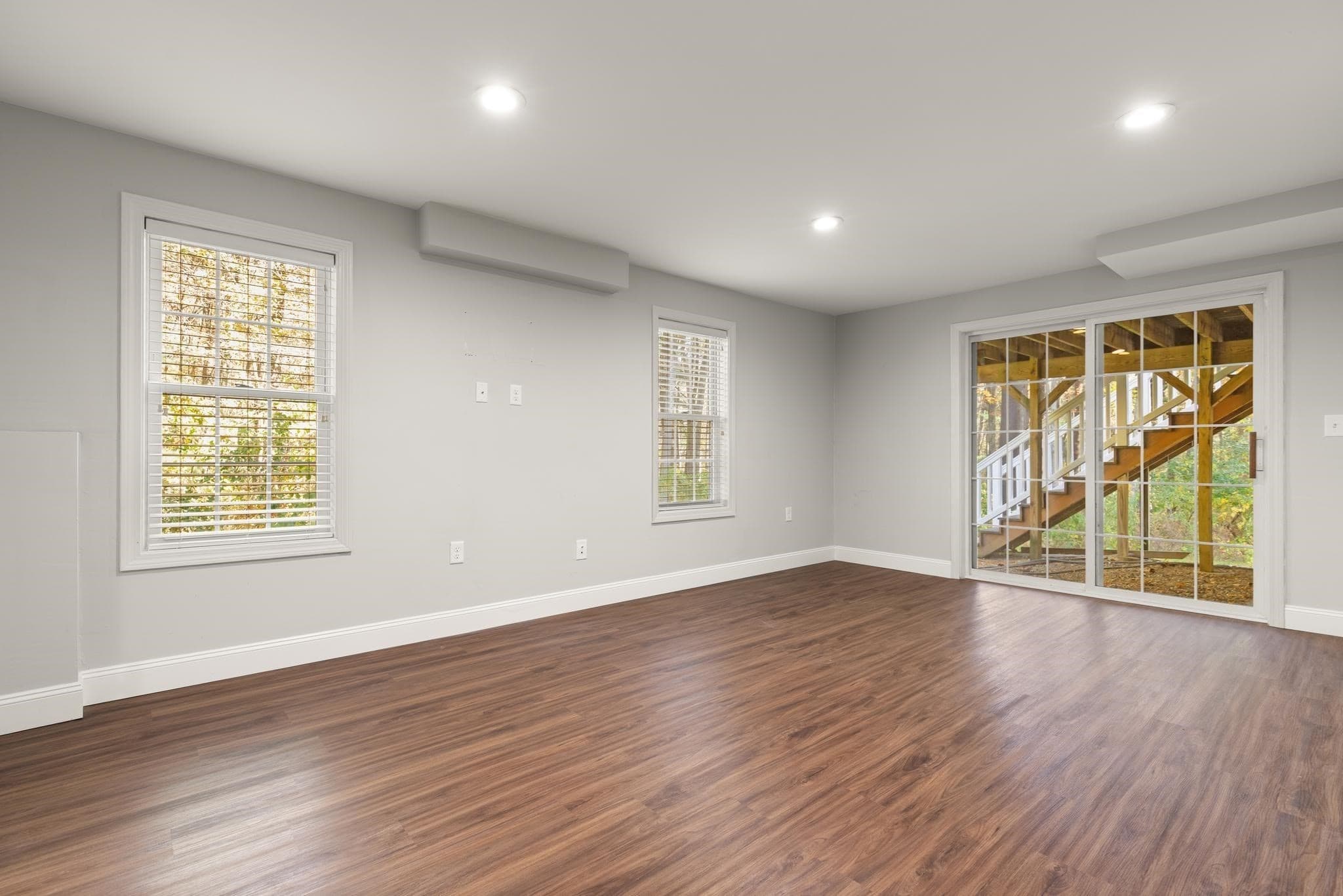Condominium at 35 Daisy Ln # 35, Raynham MA 02767, photo 30 of 42