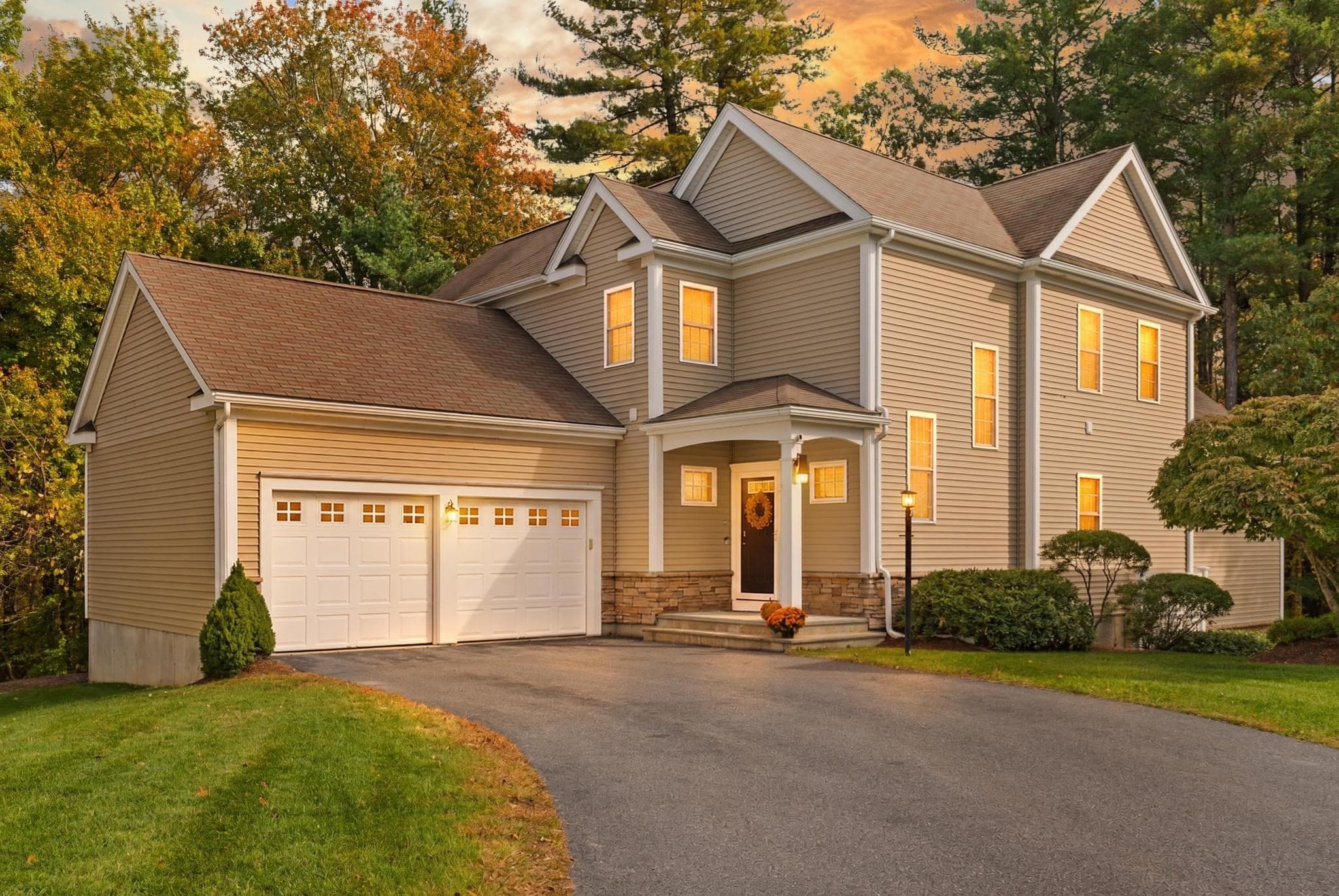 Condominium at 35 Daisy Ln # 35, Raynham MA 02767, photo 37 of 42