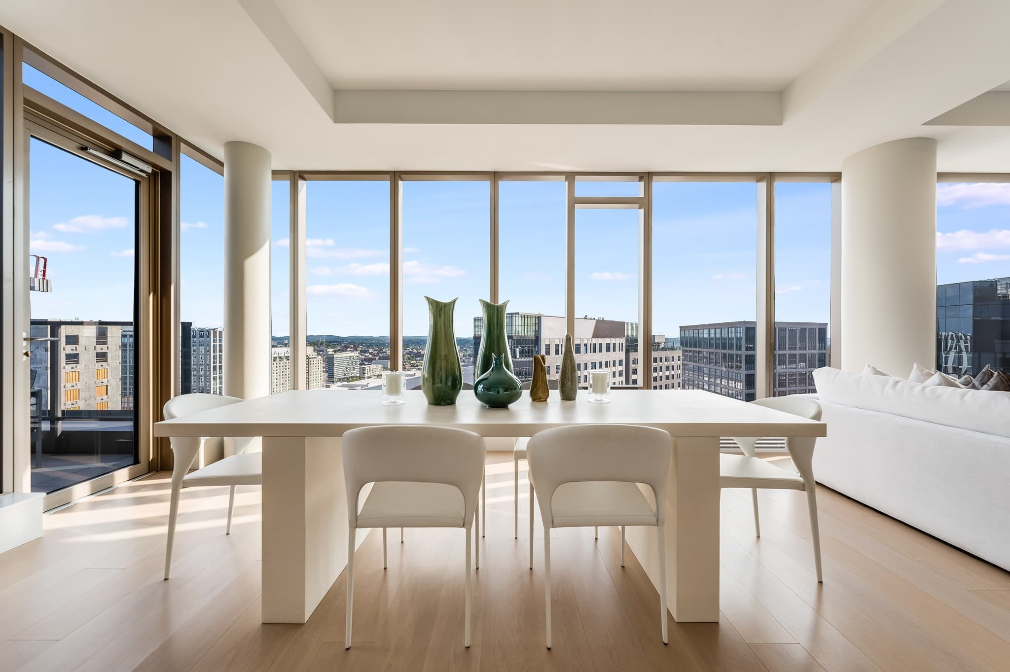 Condominium at 135 Seaport Blvd, Boston MA 02210, photo 6 of 36