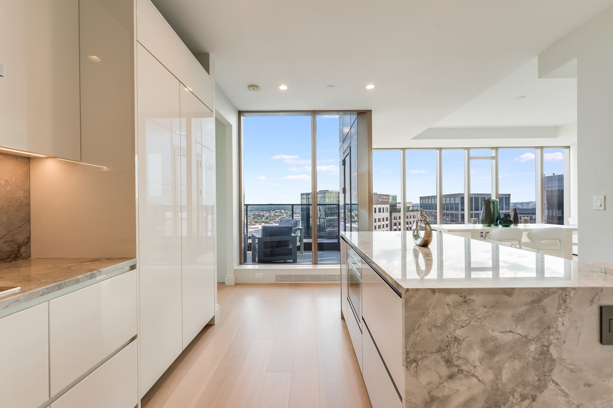 Condominium at 135 Seaport Blvd, Boston MA 02210, photo 12 of 36