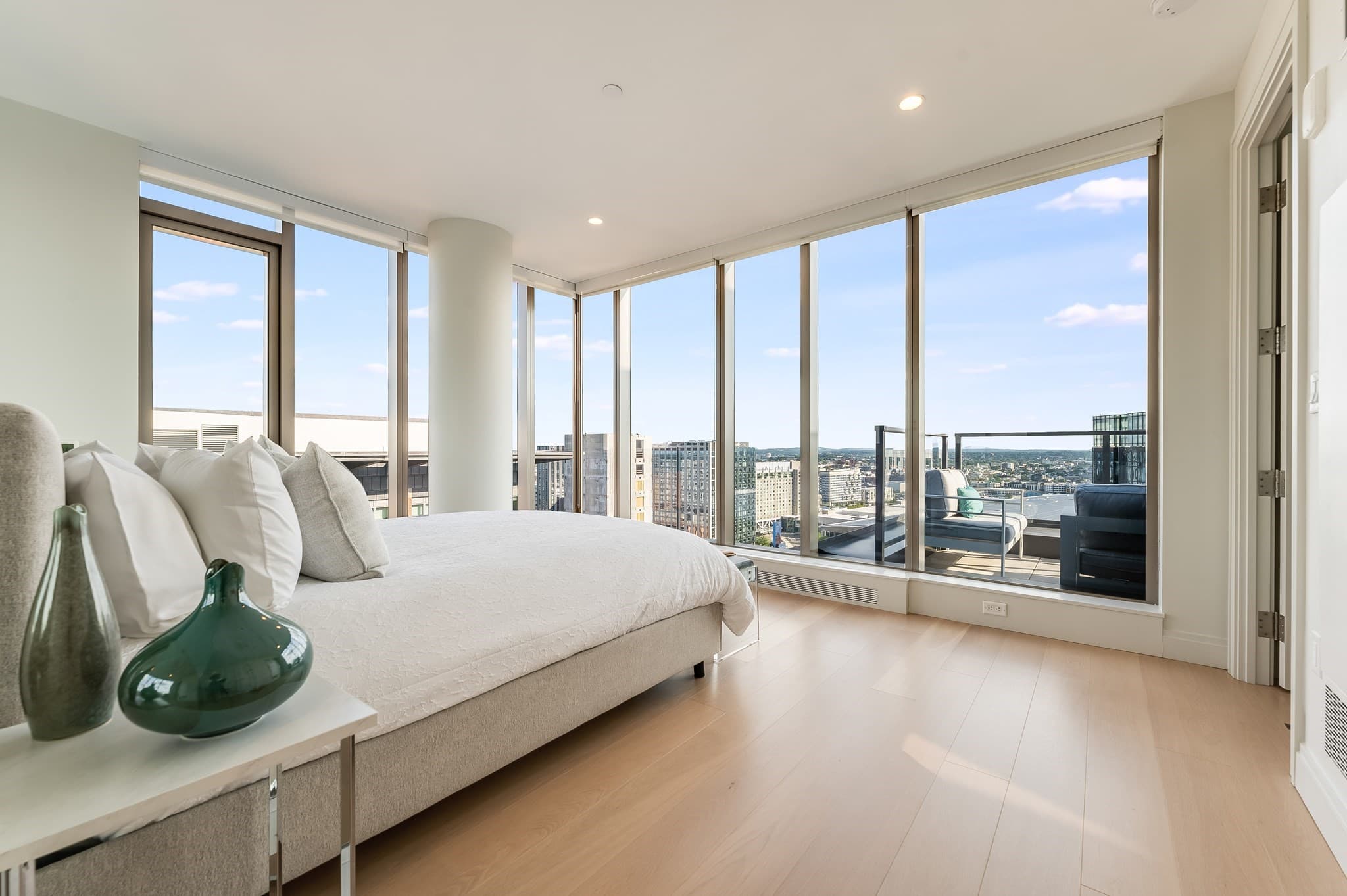 Condominium at 135 Seaport Blvd, Boston MA 02210, photo 15 of 36