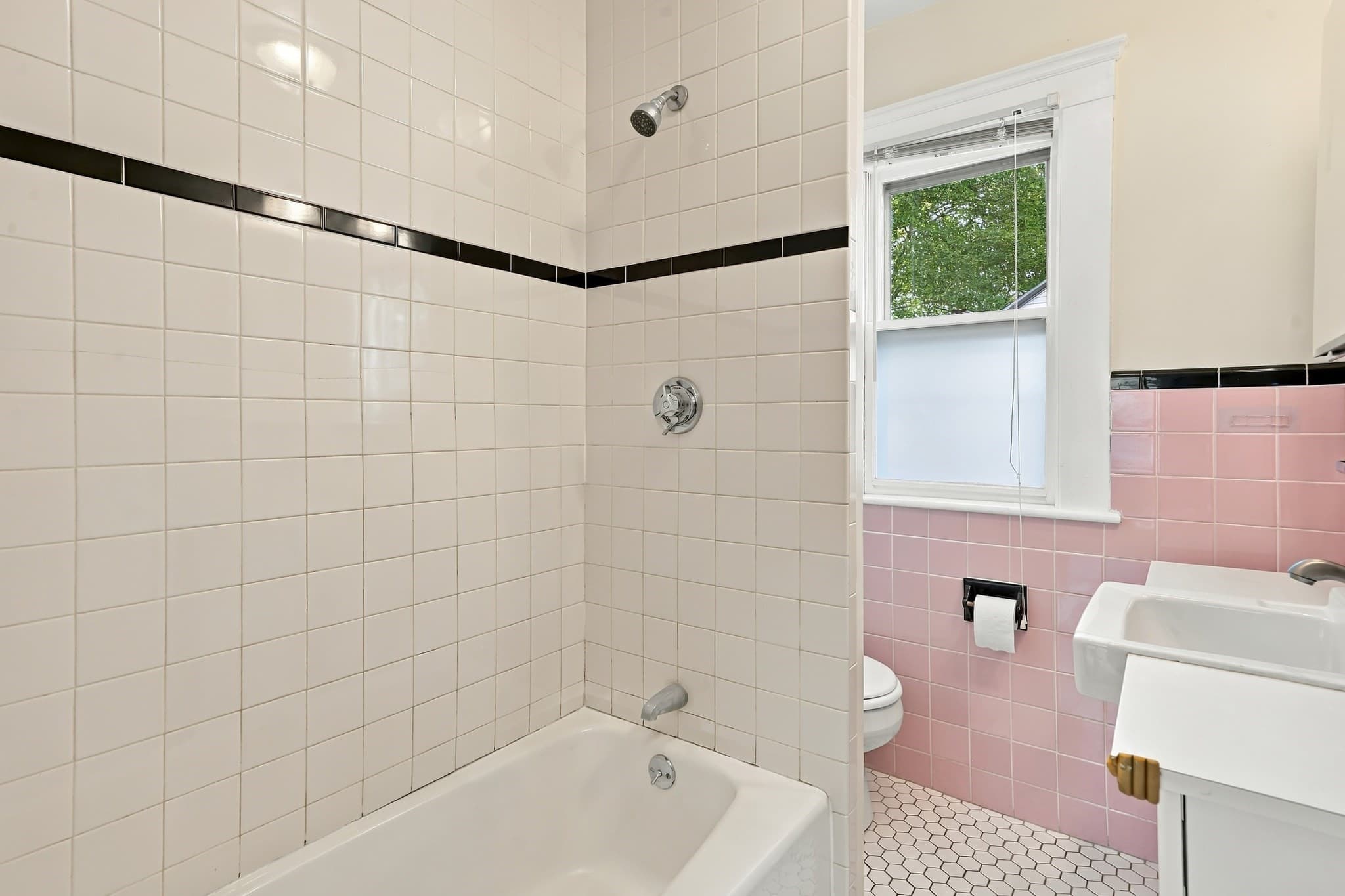 2 Family - 2 Units Up/Down at 16-18 Russell Rd, Winchester MA 01890, photo 24 of 43