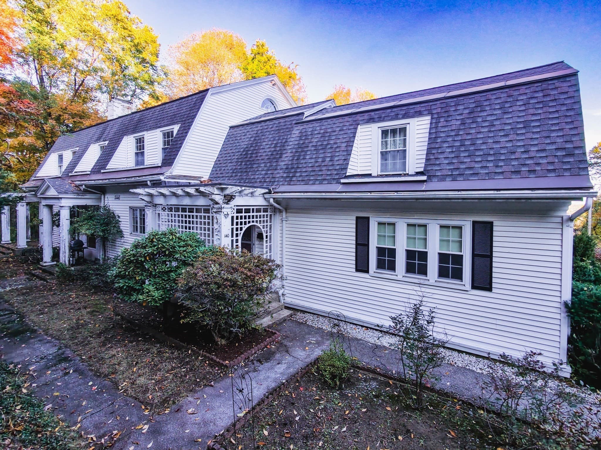Single Family Residence at 140 Ross St, Fitchburg MA 01420, photo 3 of 35