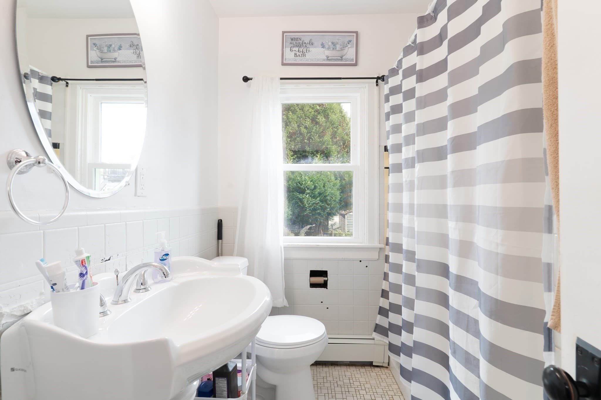 Single Family Residence at 10 Ridgewood Ave, Southbridge MA 01550, photo 13 of 37