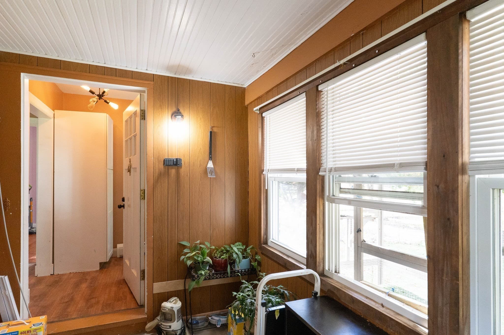 Single Family Residence at 10 Ridgewood Ave, Southbridge MA 01550, photo 20 of 37