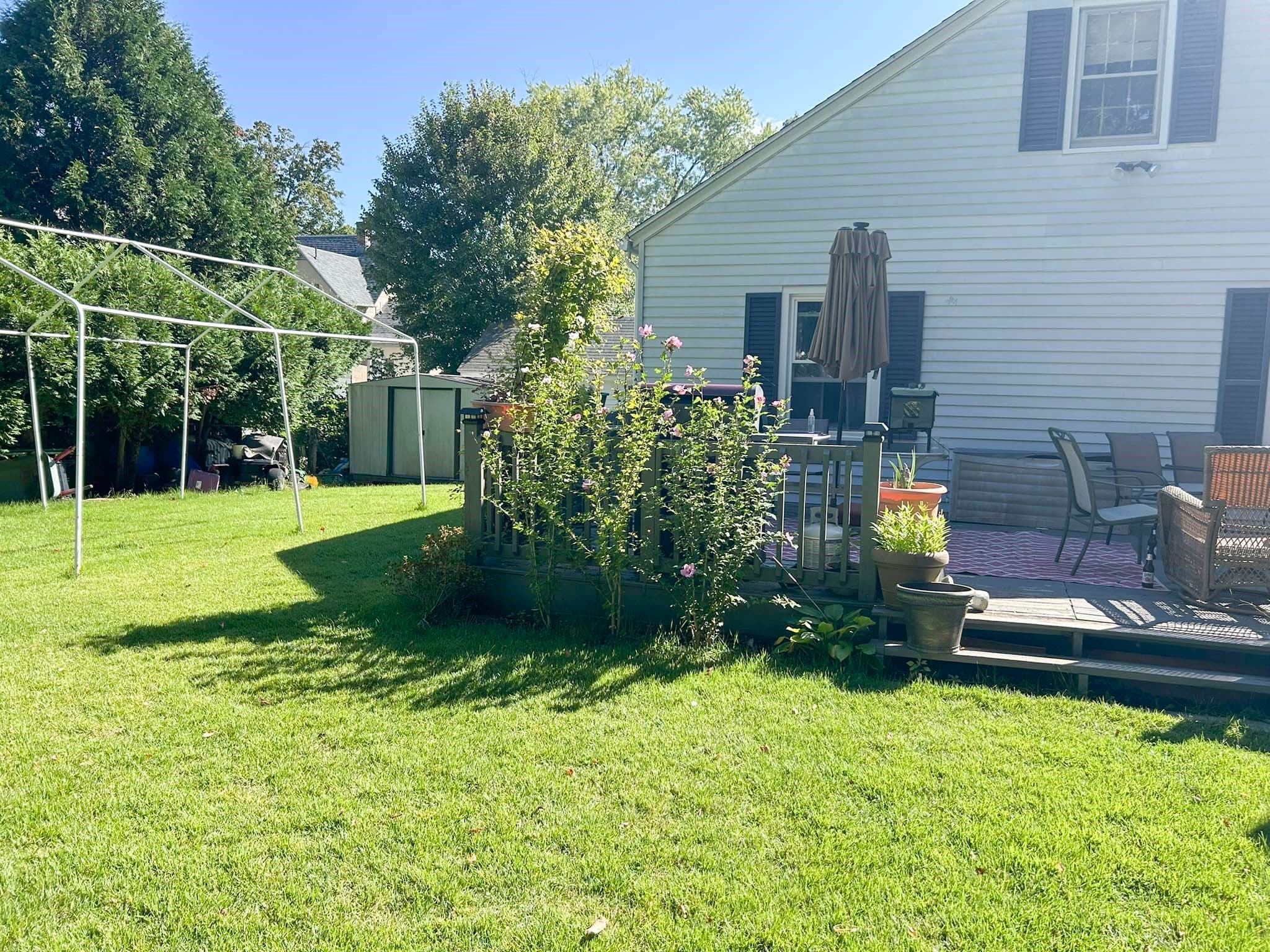 Single Family Residence at 10 Ridgewood Ave, Southbridge MA 01550, photo 25 of 37