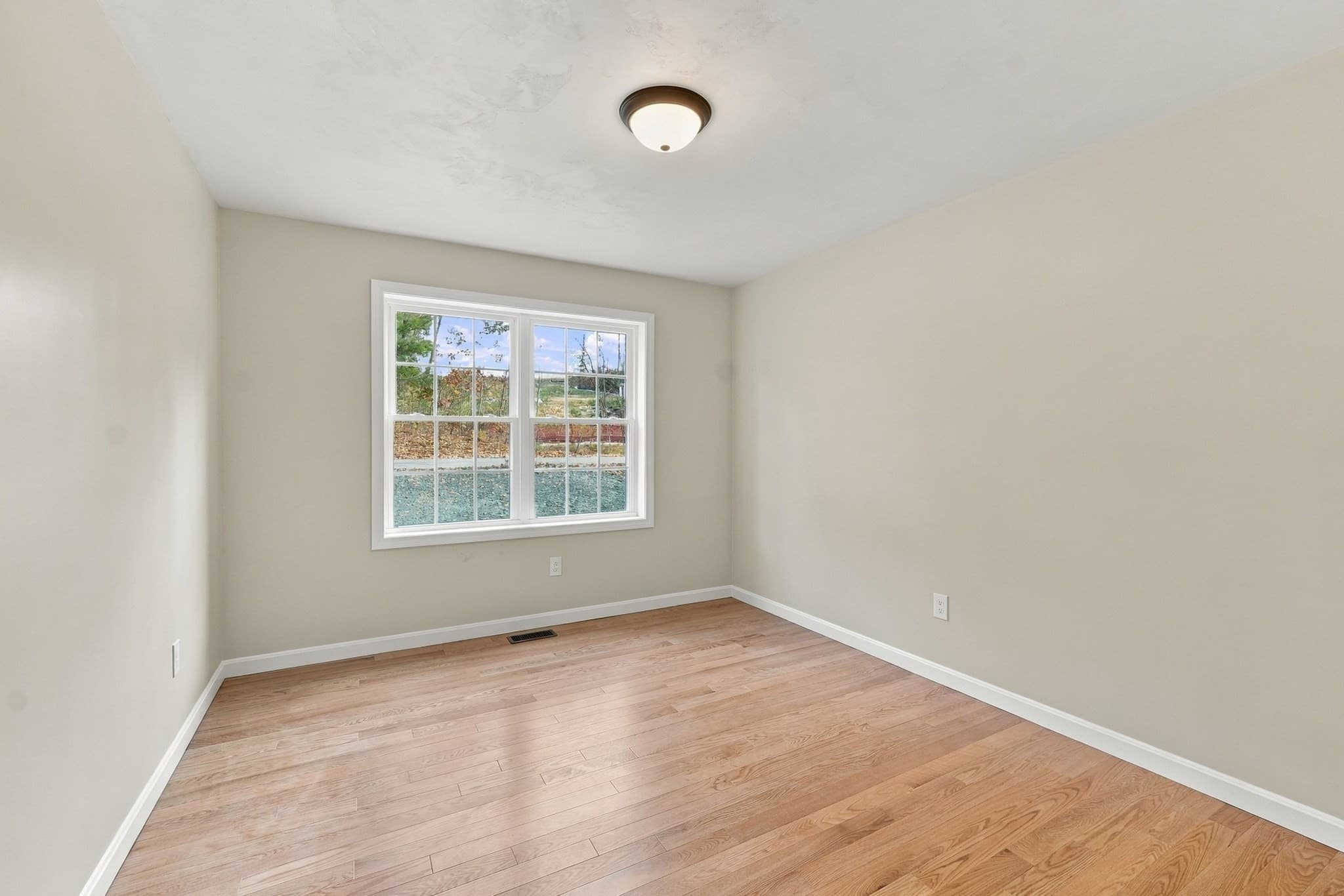 Single Family Residence at 459 Cronin Rd, Warren MA 01083, photo 13 of 34