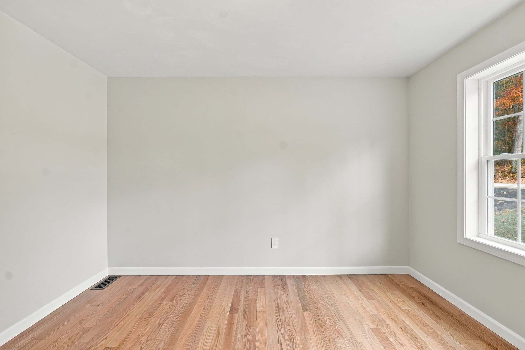 Single Family Residence at 459 Cronin Rd, Warren MA 01083, photo 16 of 34