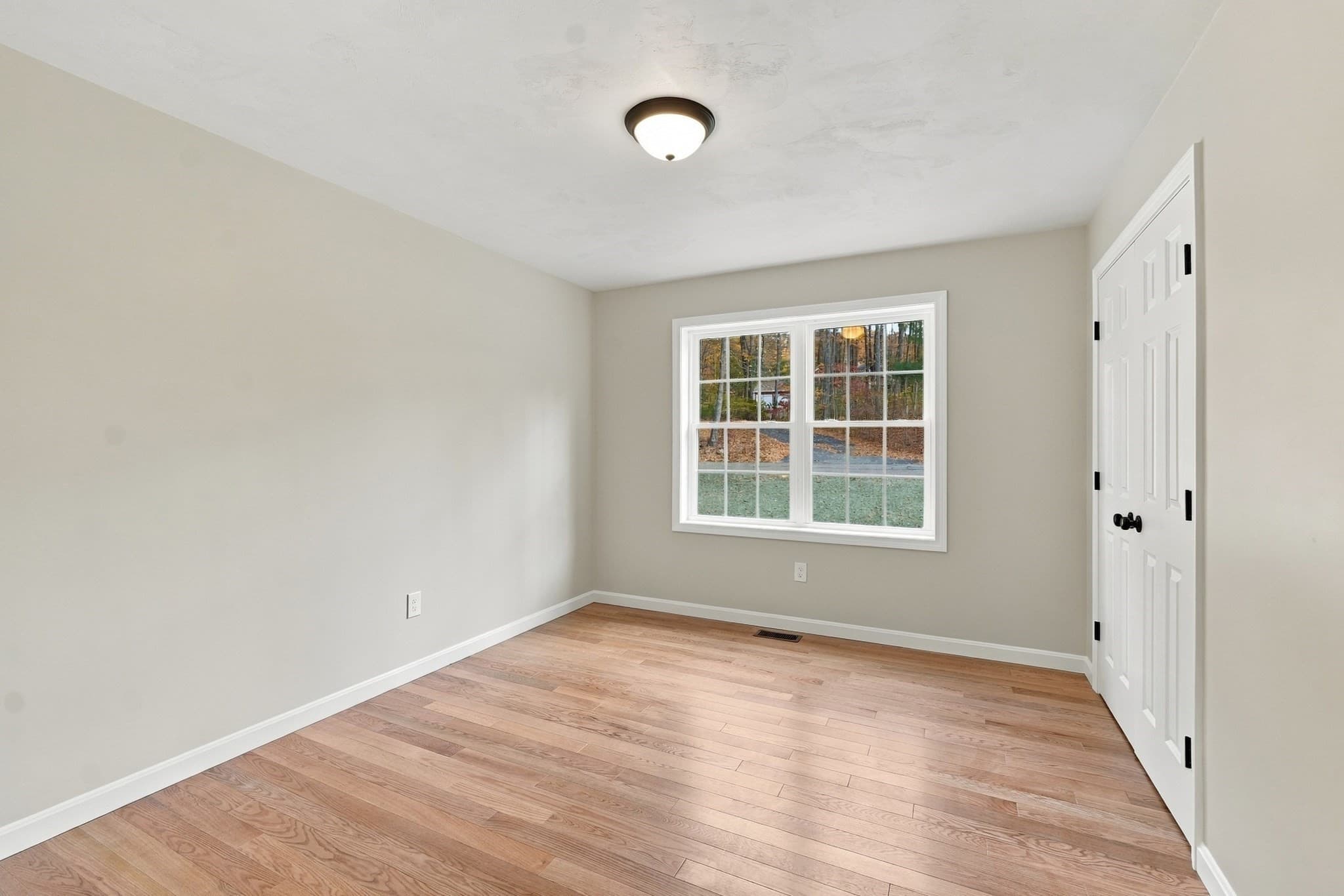 Single Family Residence at 459 Cronin Rd, Warren MA 01083, photo 15 of 34