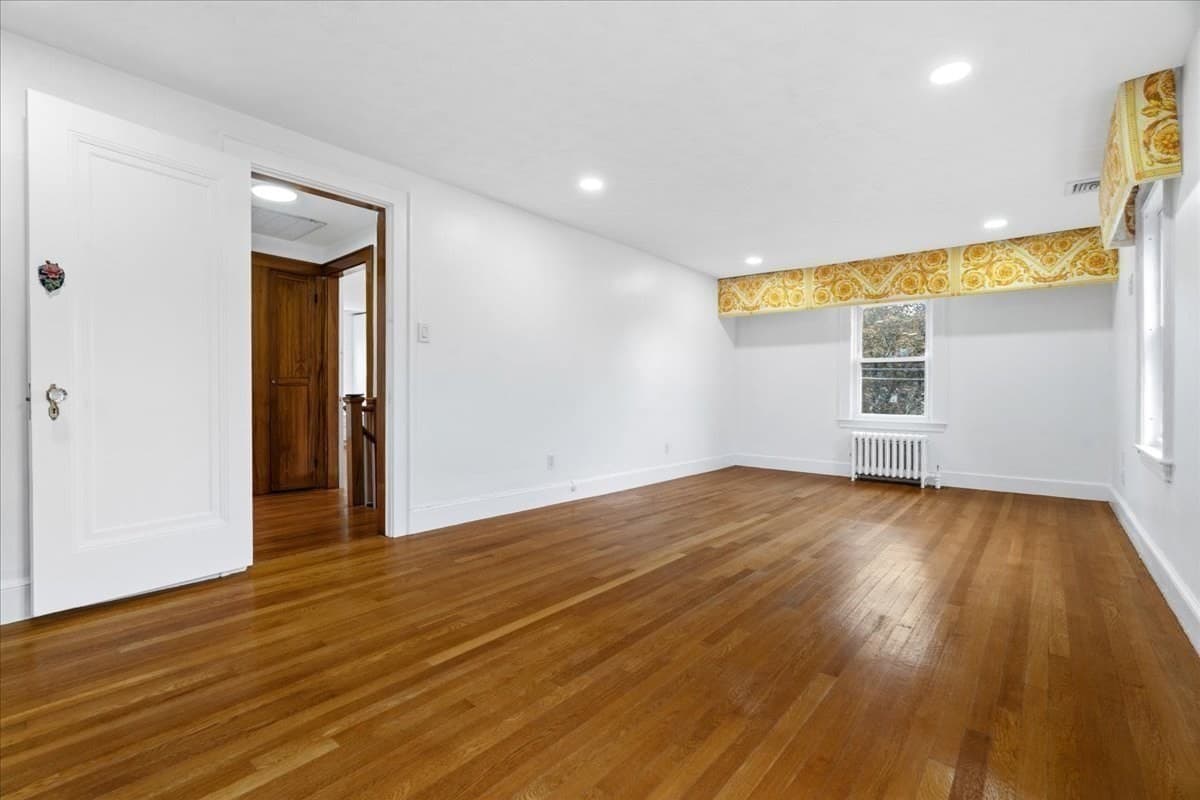 Single Family Residence at 6 Burbank Rd, Medford MA 02155, photo 23 of 33
