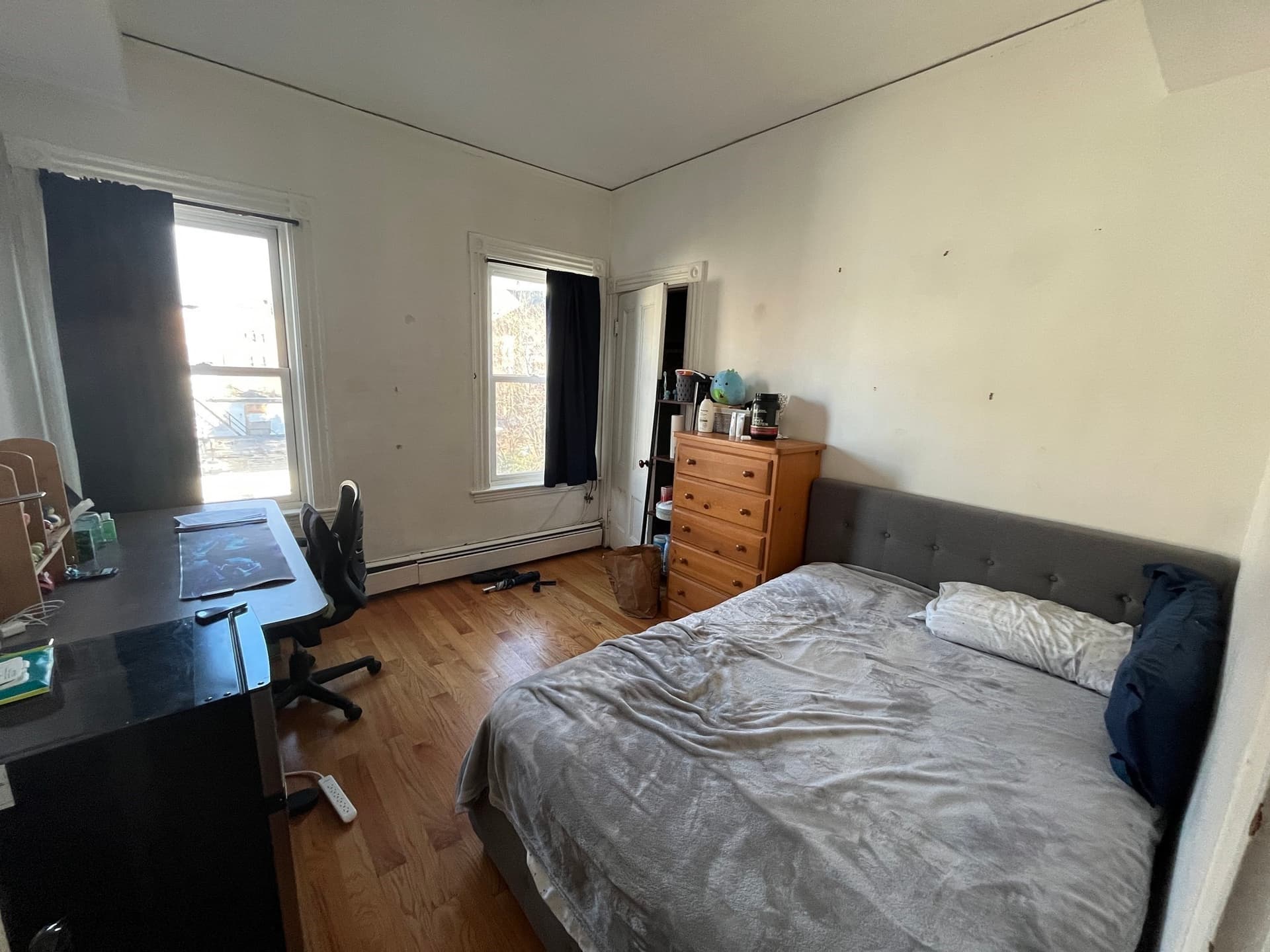 Apartment at 140 Saint Alphonsus # 2, Boston MA 02120, photo 4 of 10