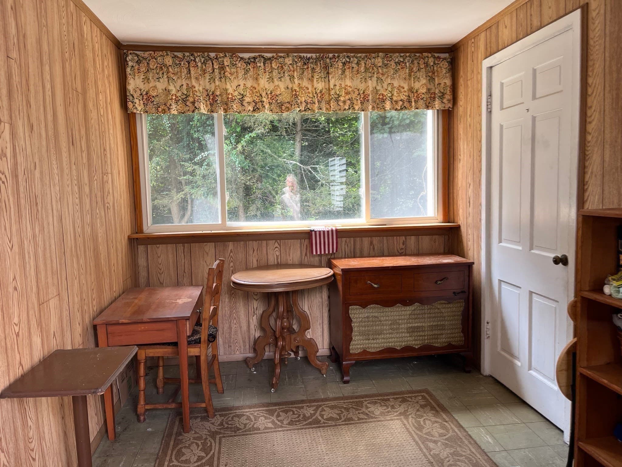 Single Family Residence at 473 Irene St., Chicopee MA 01020, photo 14 of 24