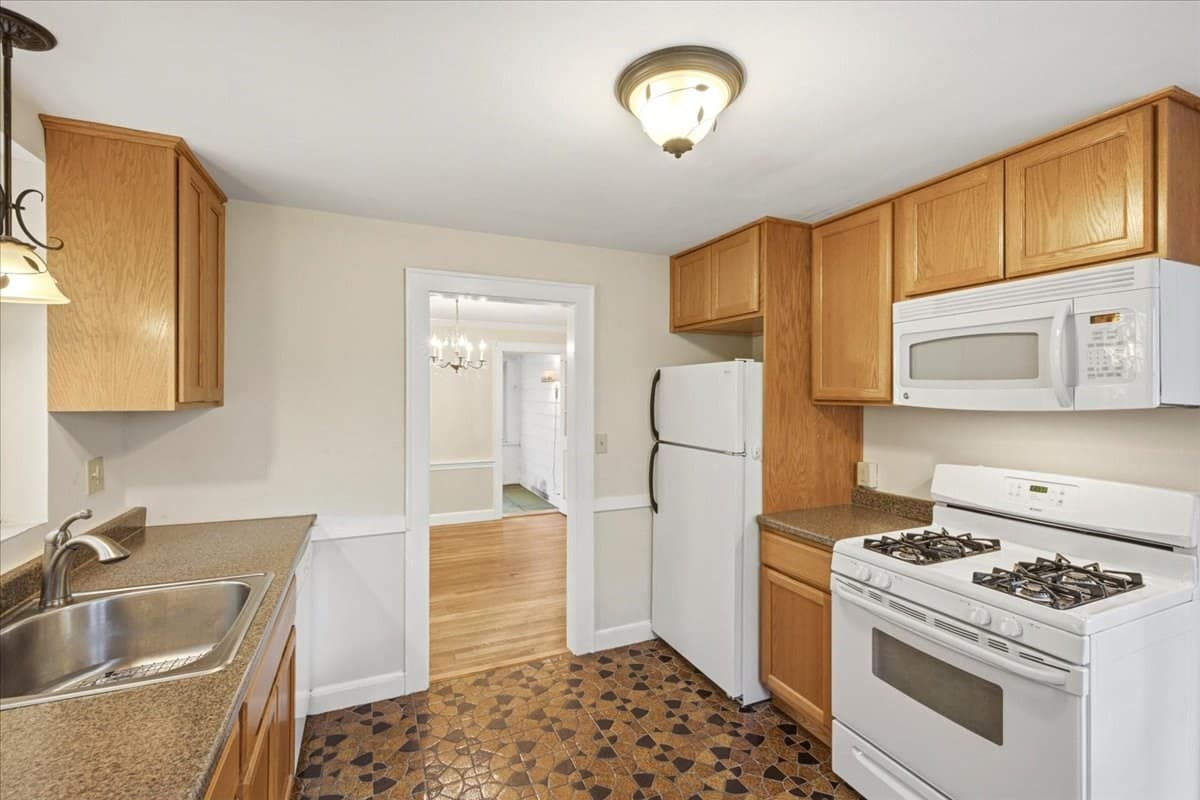 Single Family Residence at 77 Payson Rd, Brookline MA 02467, photo 13 of 35