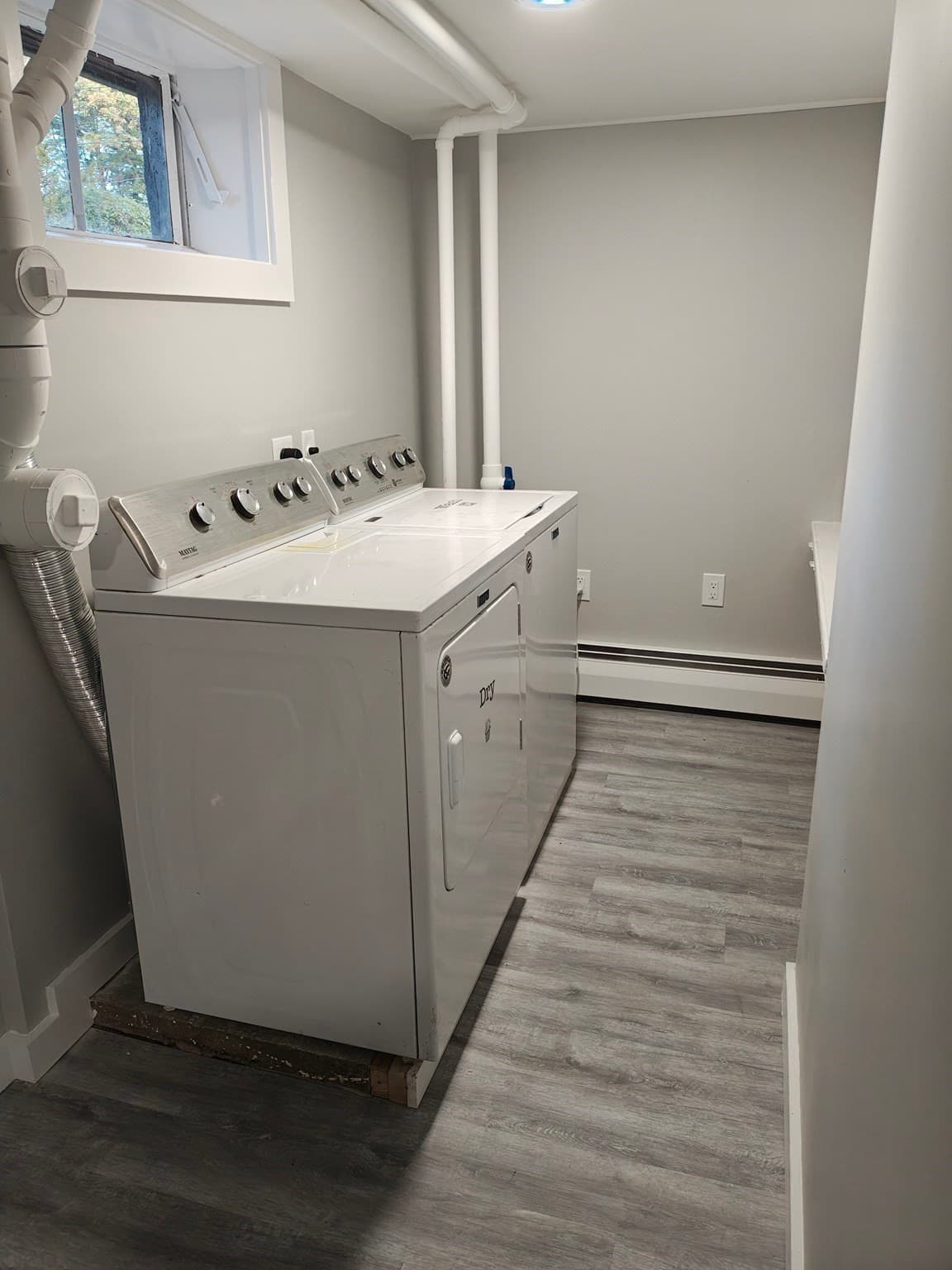 Single Family Residence at 123 Patten Rd, Tewksbury MA 01876, photo 27 of 36